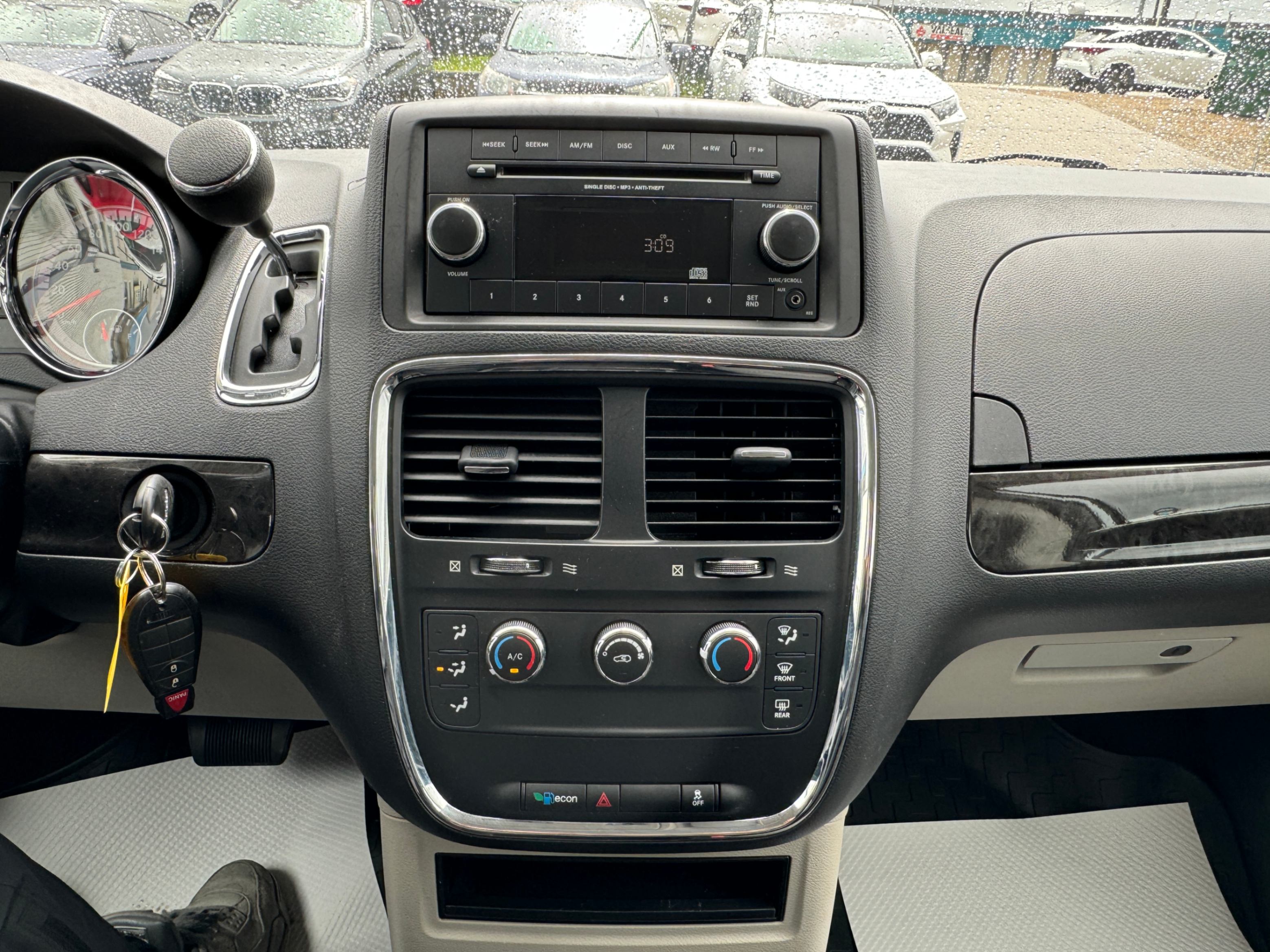 /aiautogroup/2016-Dodge-GrandCaravan-12985671578990043.jpg