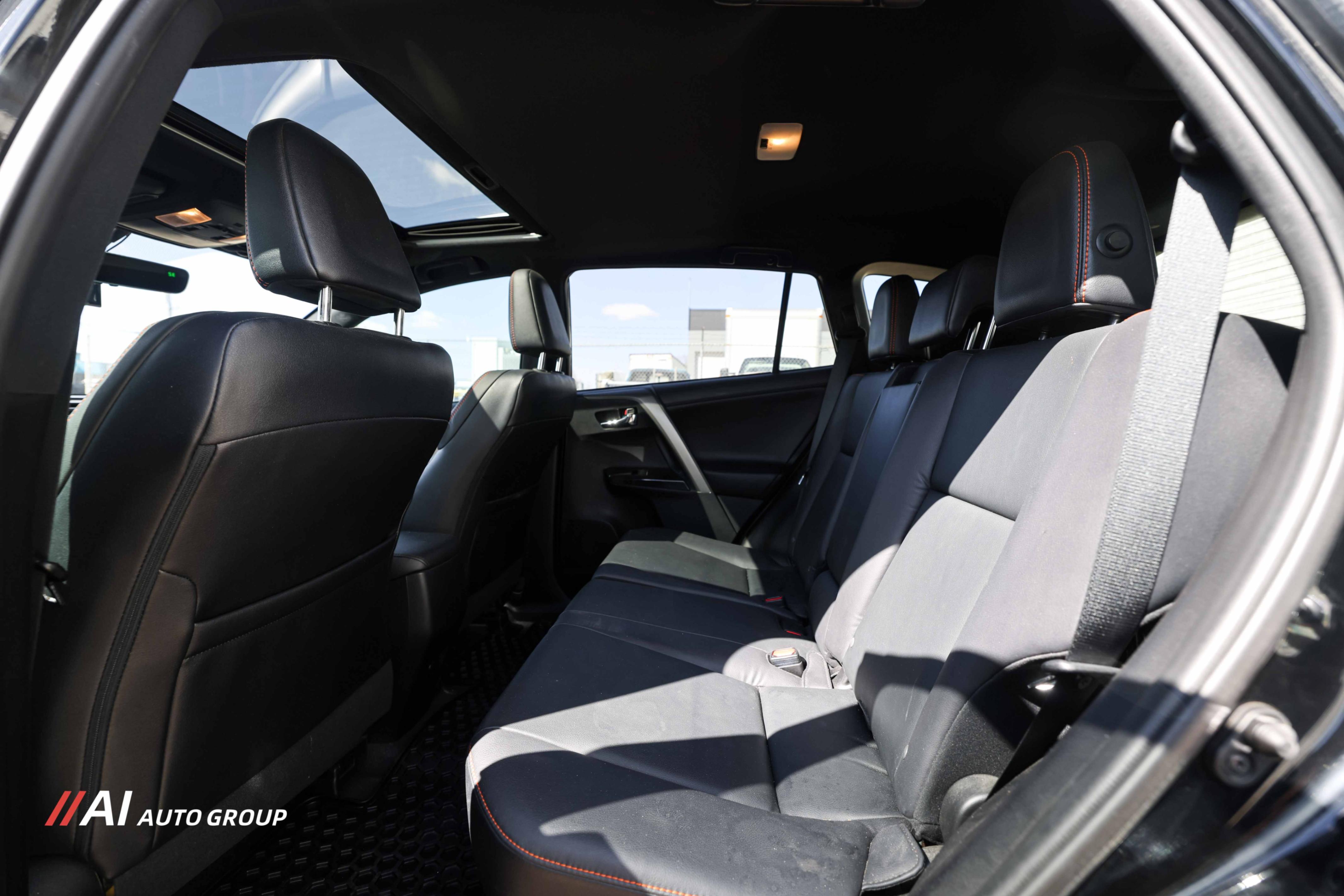 /aiautogroup/2016-Toyota-RAV4-43613083520631024.jpg