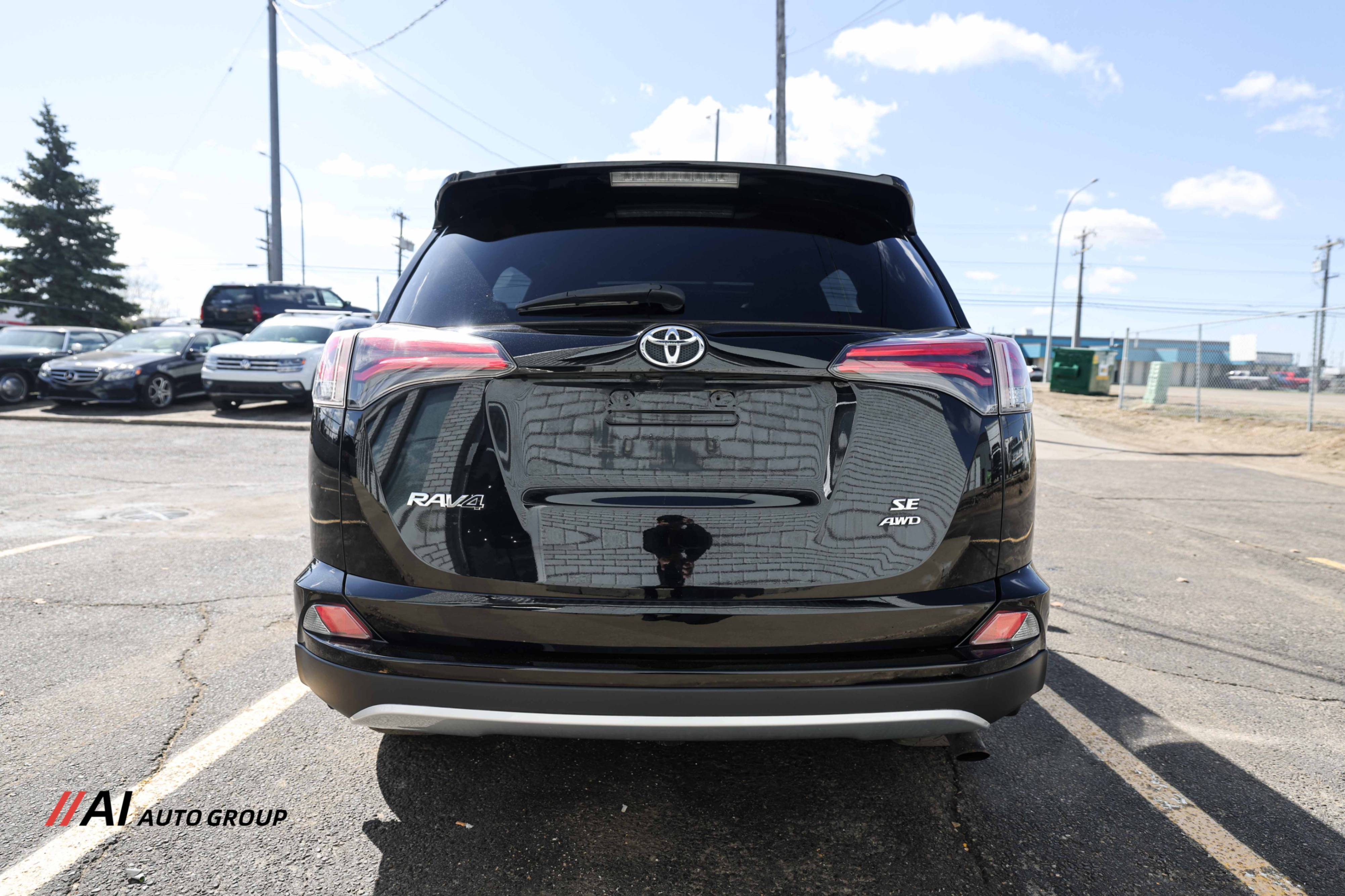 /aiautogroup/2016-Toyota-RAV4-9661937924297566.jpg