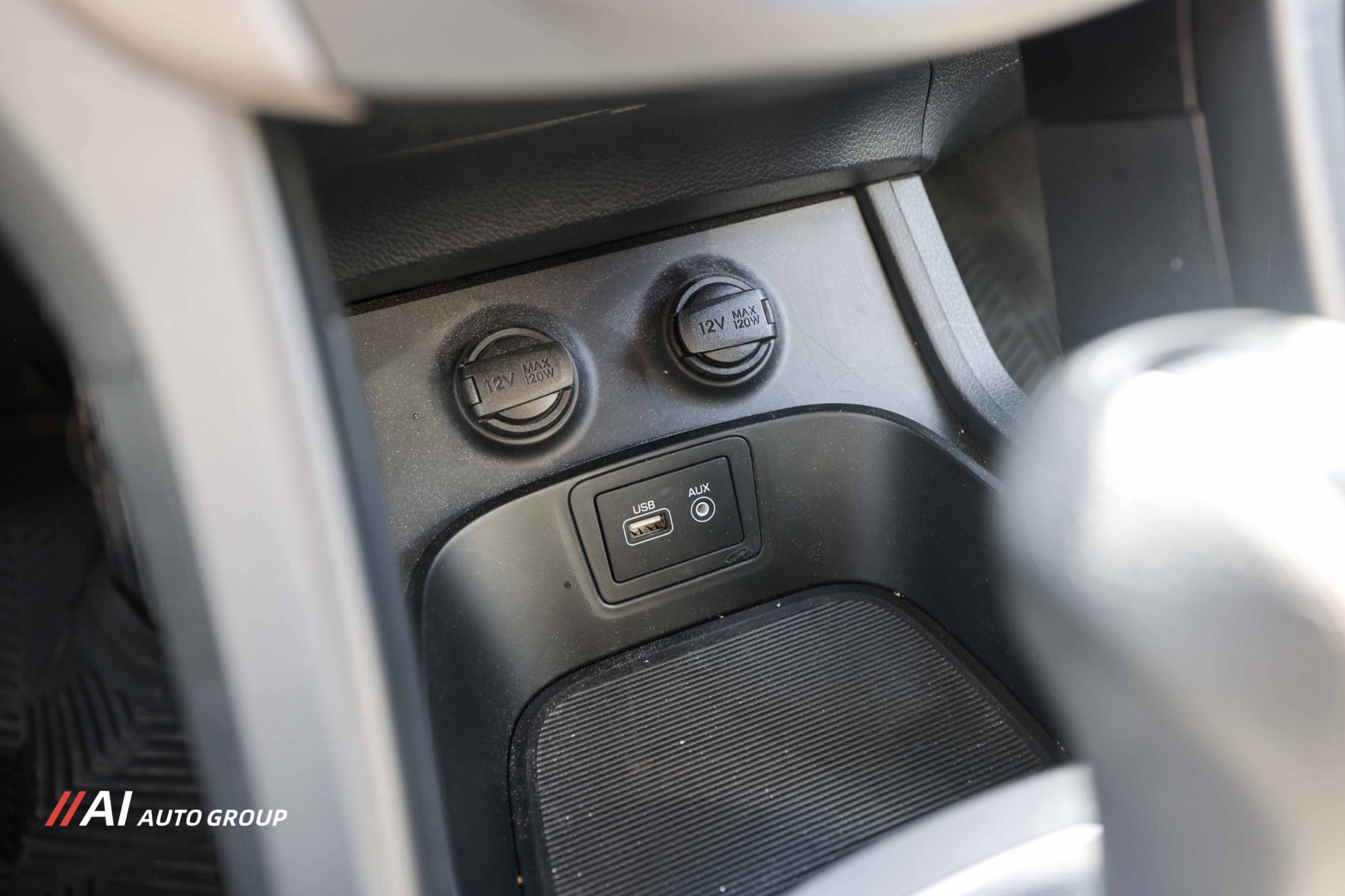 /aiautogroup/2017-Hyundai-SantaFe-81525356608255.jpg