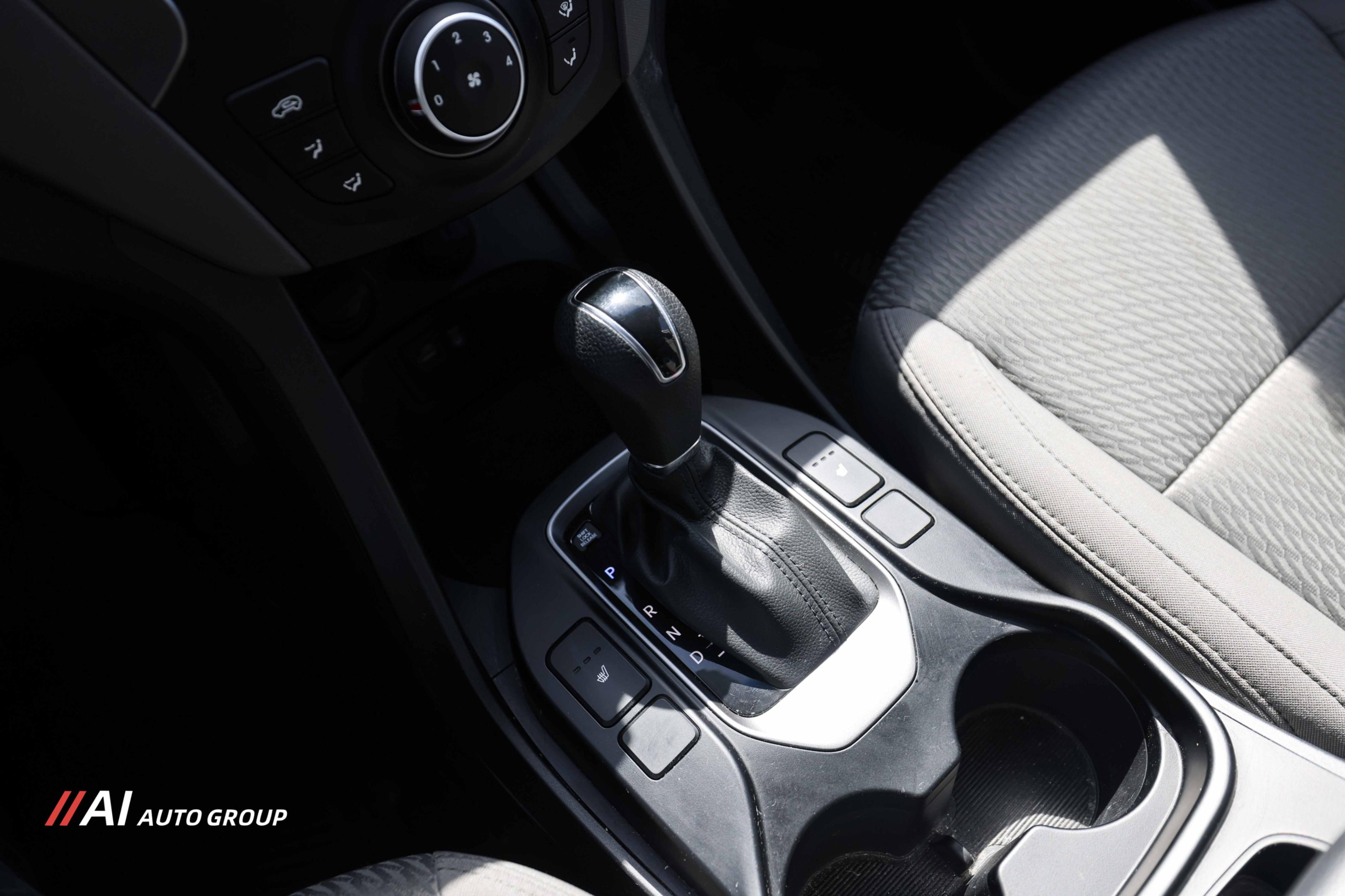 /aiautogroup/2017-Hyundai-SantaFe-9490516141456016.jpg