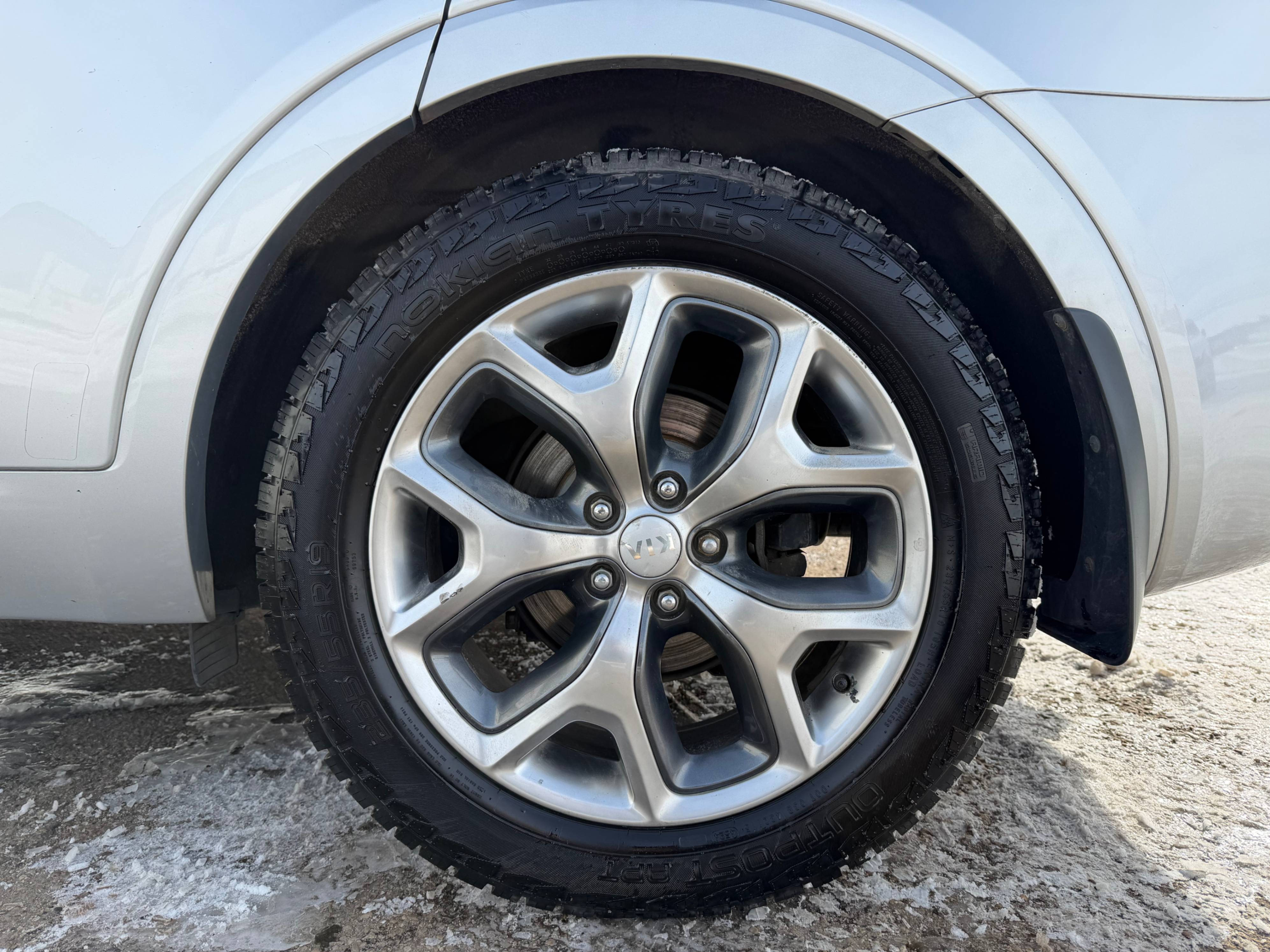 /aiautogroup/2017-Kia-Sorento-3555489972033654.jpg