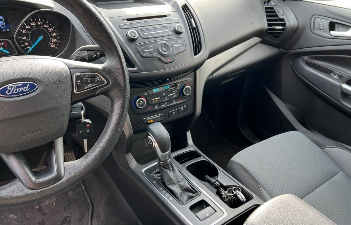 /aiautogroup/2018-Ford-Escape-32097217338378004.jpg