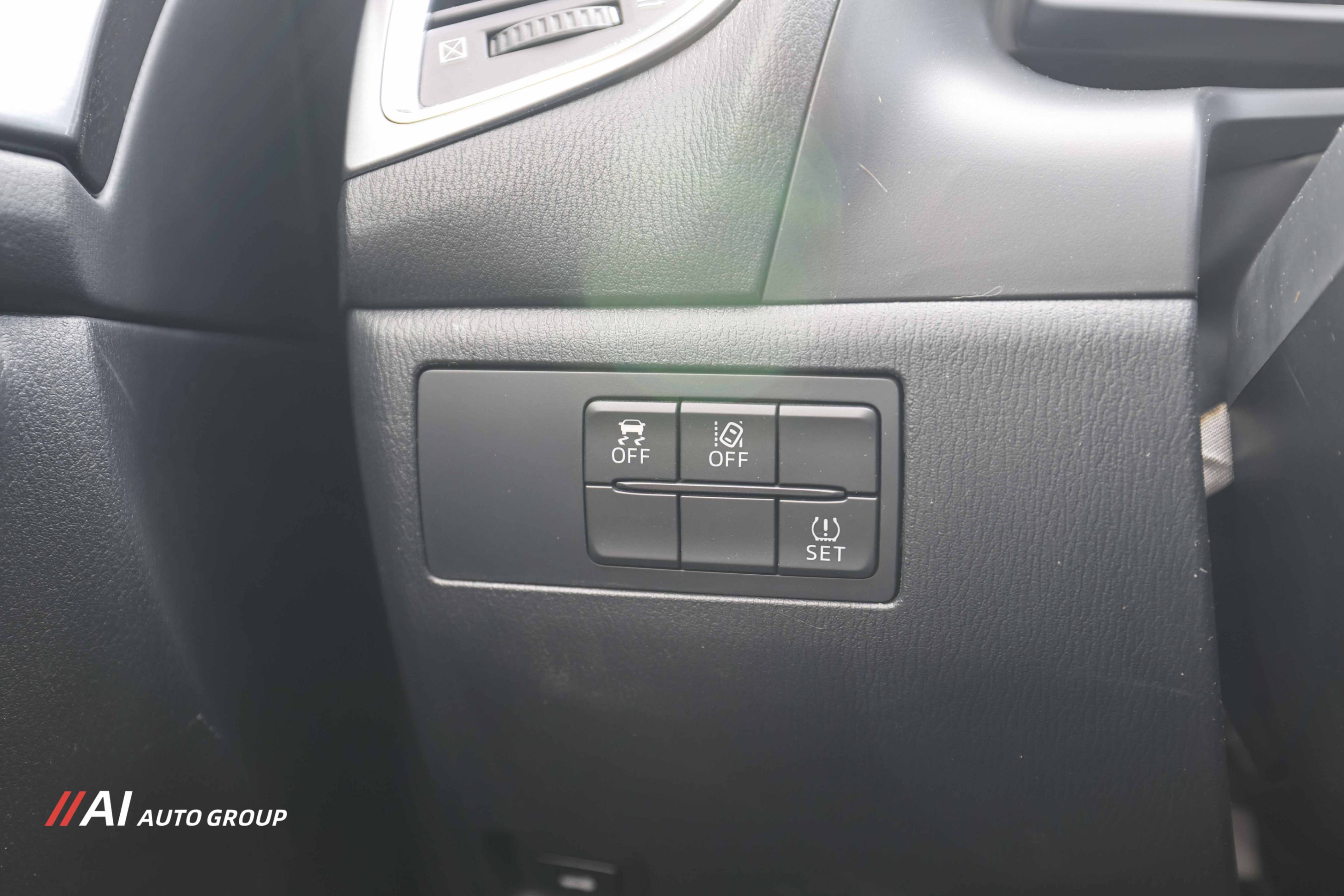 /aiautogroup/2018-Mazda-Mazda3-8355712335793488.jpg