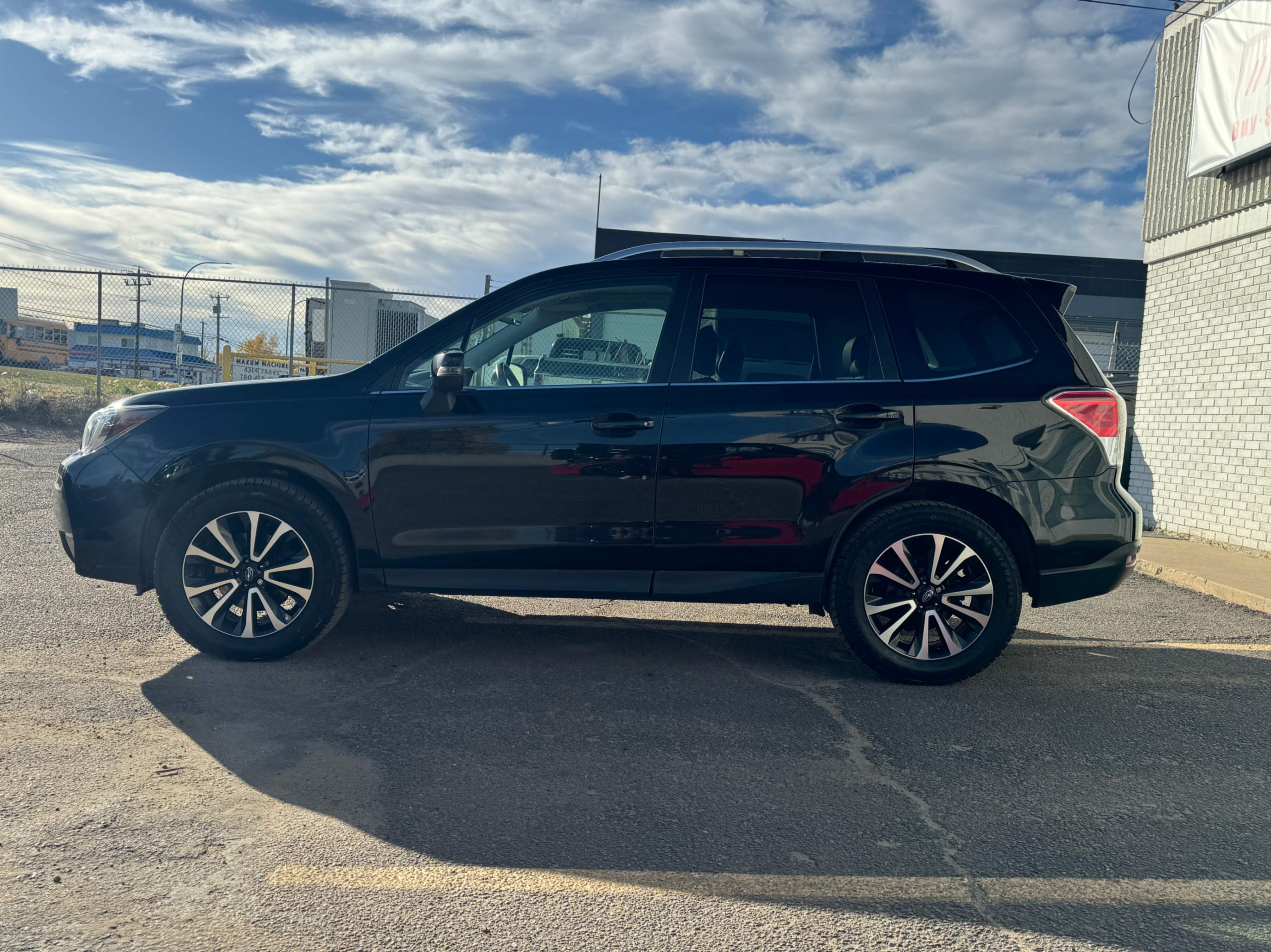 /aiautogroup/2018-Subaru-Forester-23133624851473922.jpg