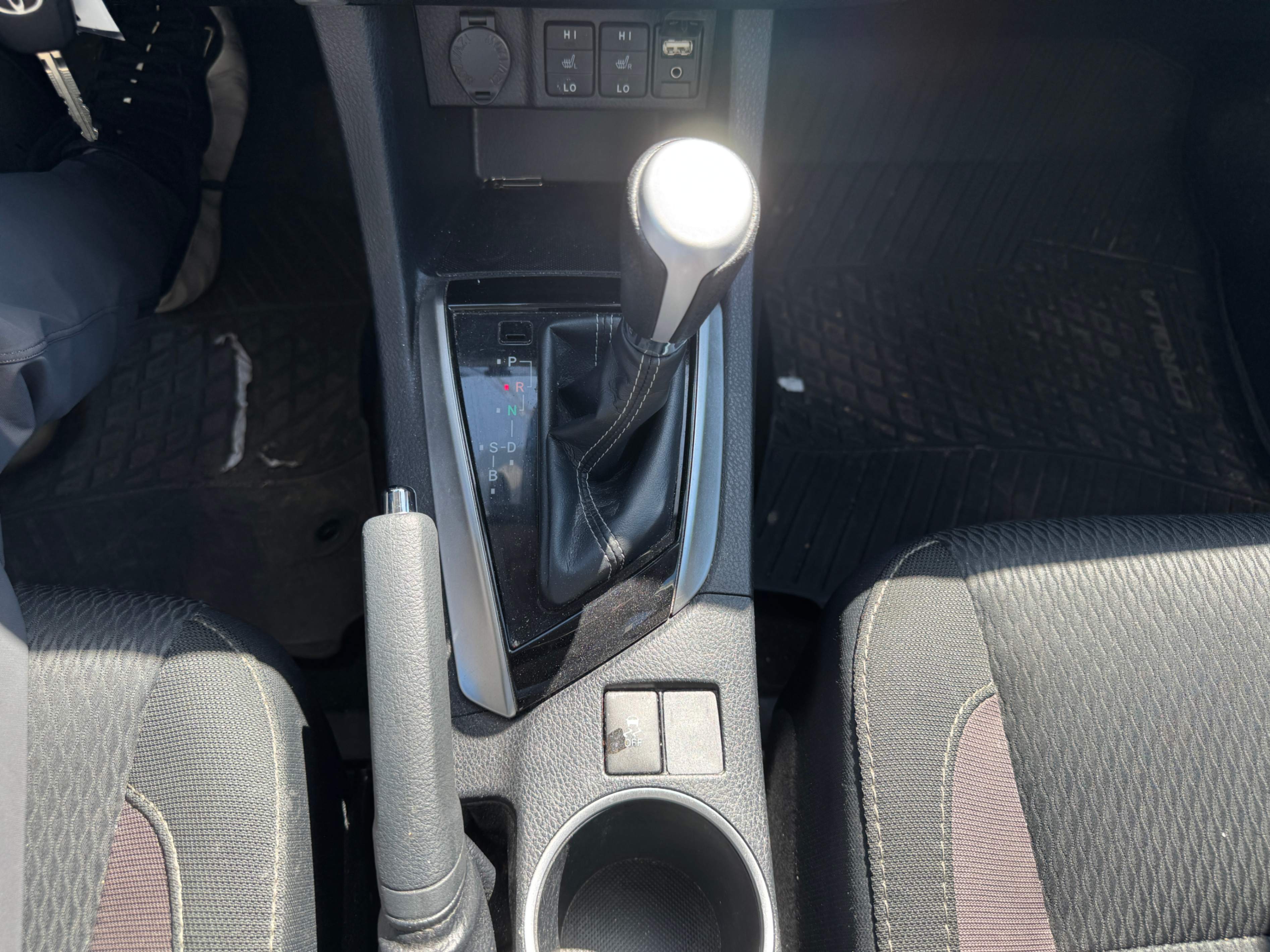 /aiautogroup/2018-Toyota-Corolla-29077570828051.jpg
