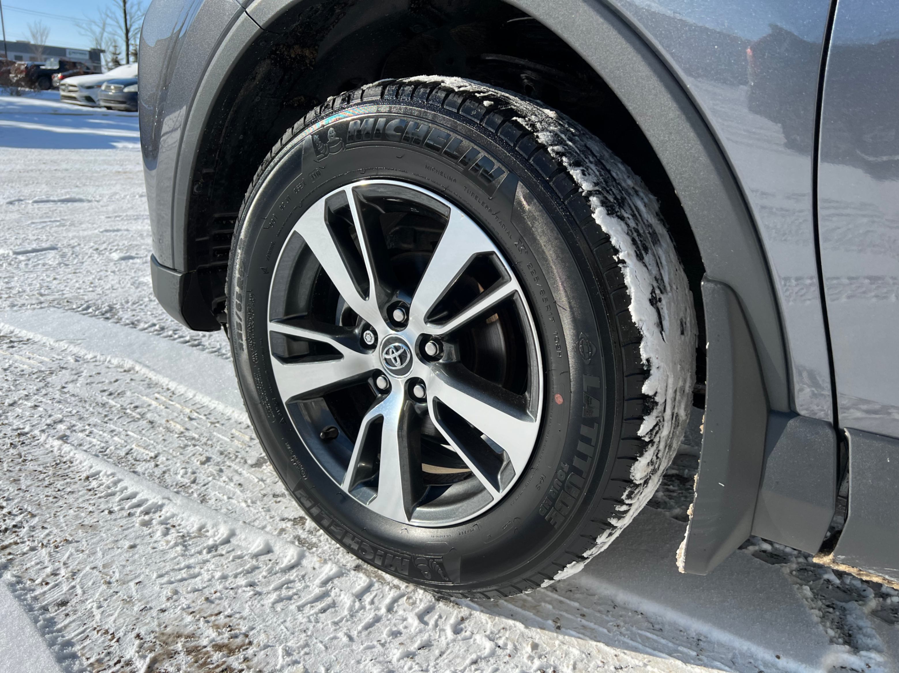 /aiautogroup/2018-Toyota-RAV4-8781190848402682.jpg