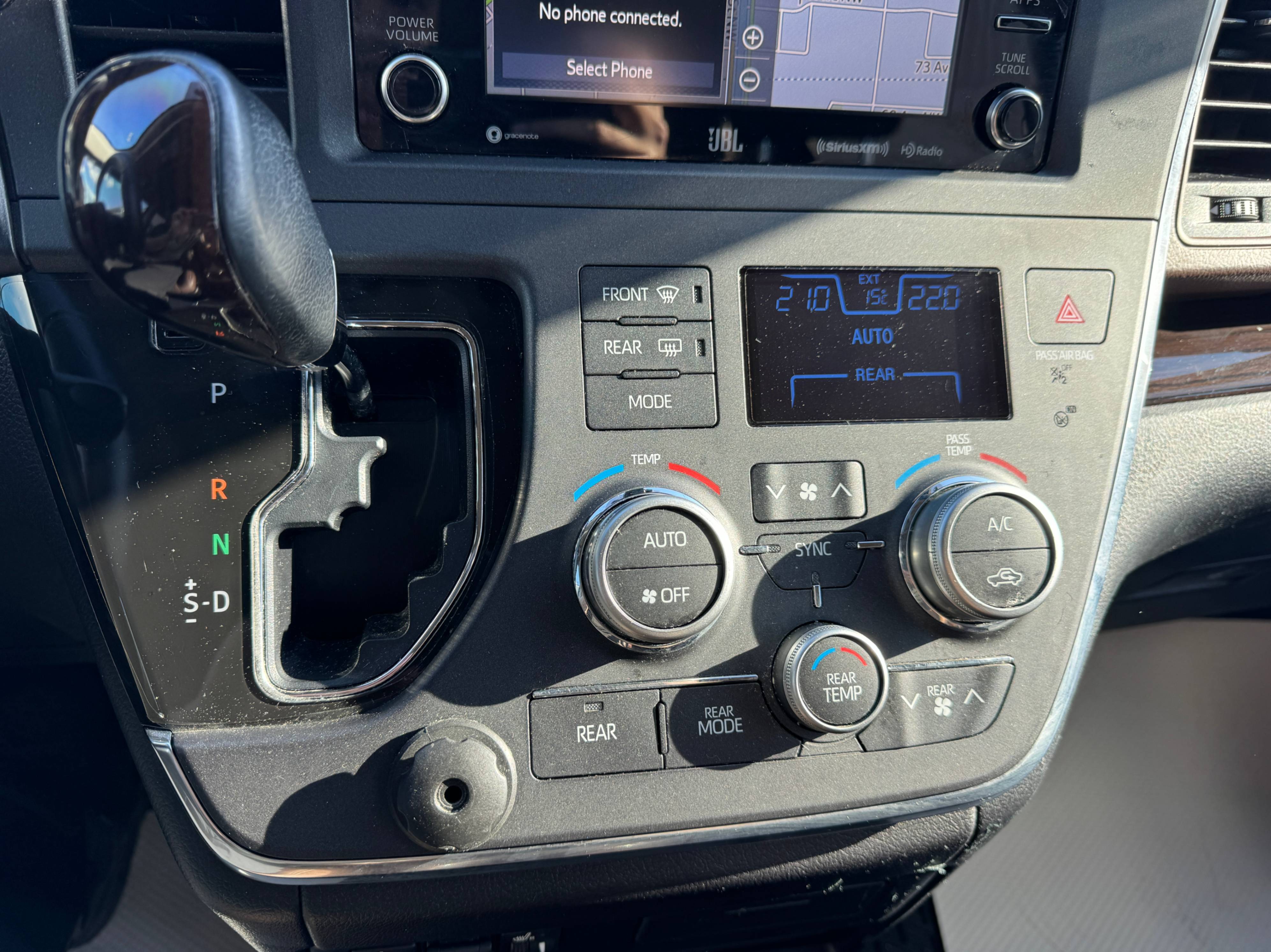 /aiautogroup/2018-Toyota-Sienna-5303152060917751.jpg