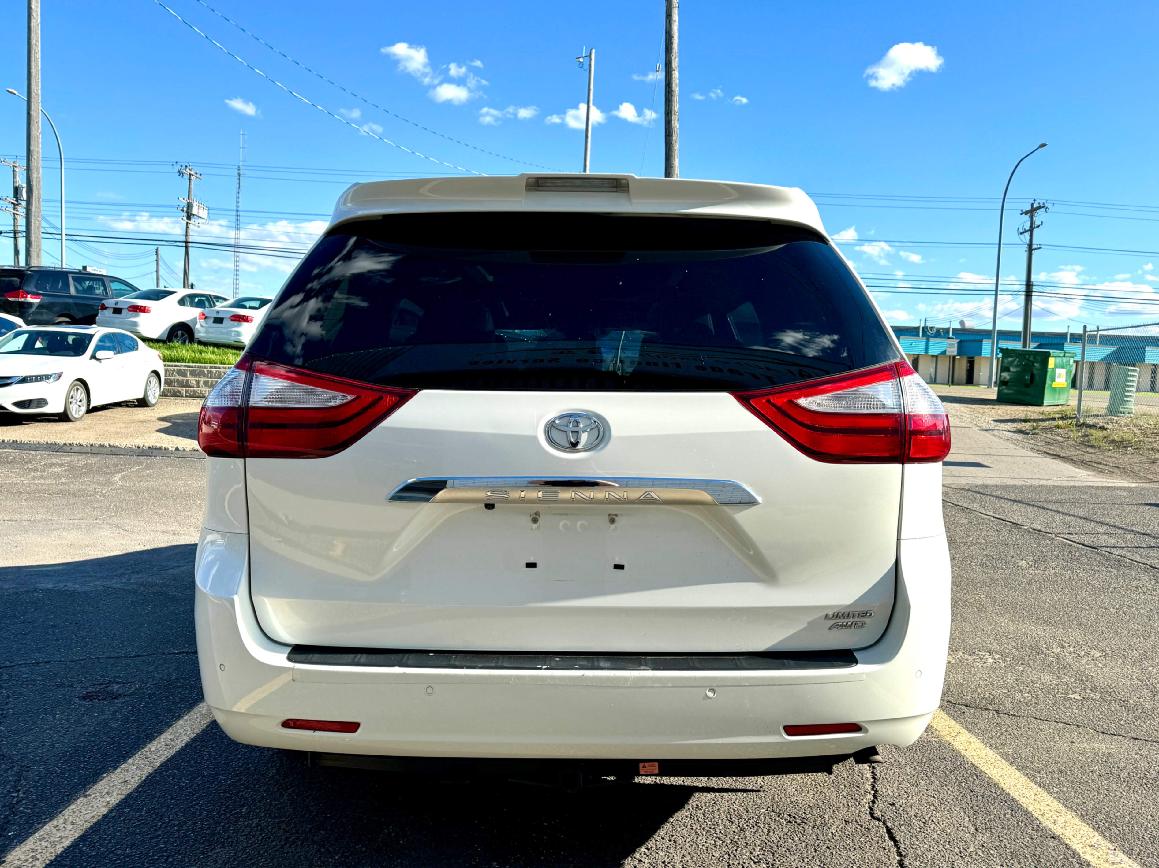/aiautogroup/2018-Toyota-Sienna-6478301043372166.jpg