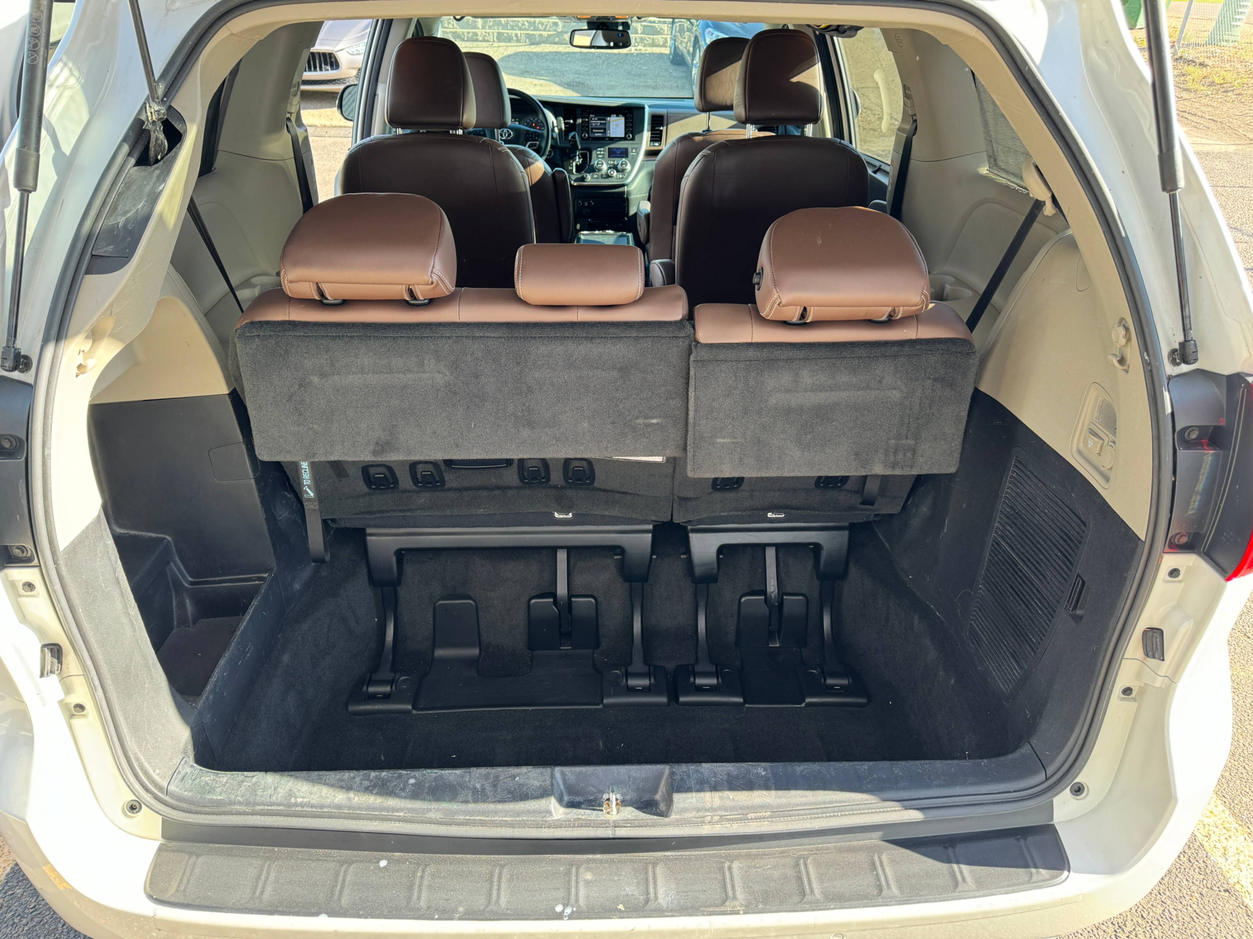 /aiautogroup/2018-Toyota-Sienna-8429644920891606.jpg