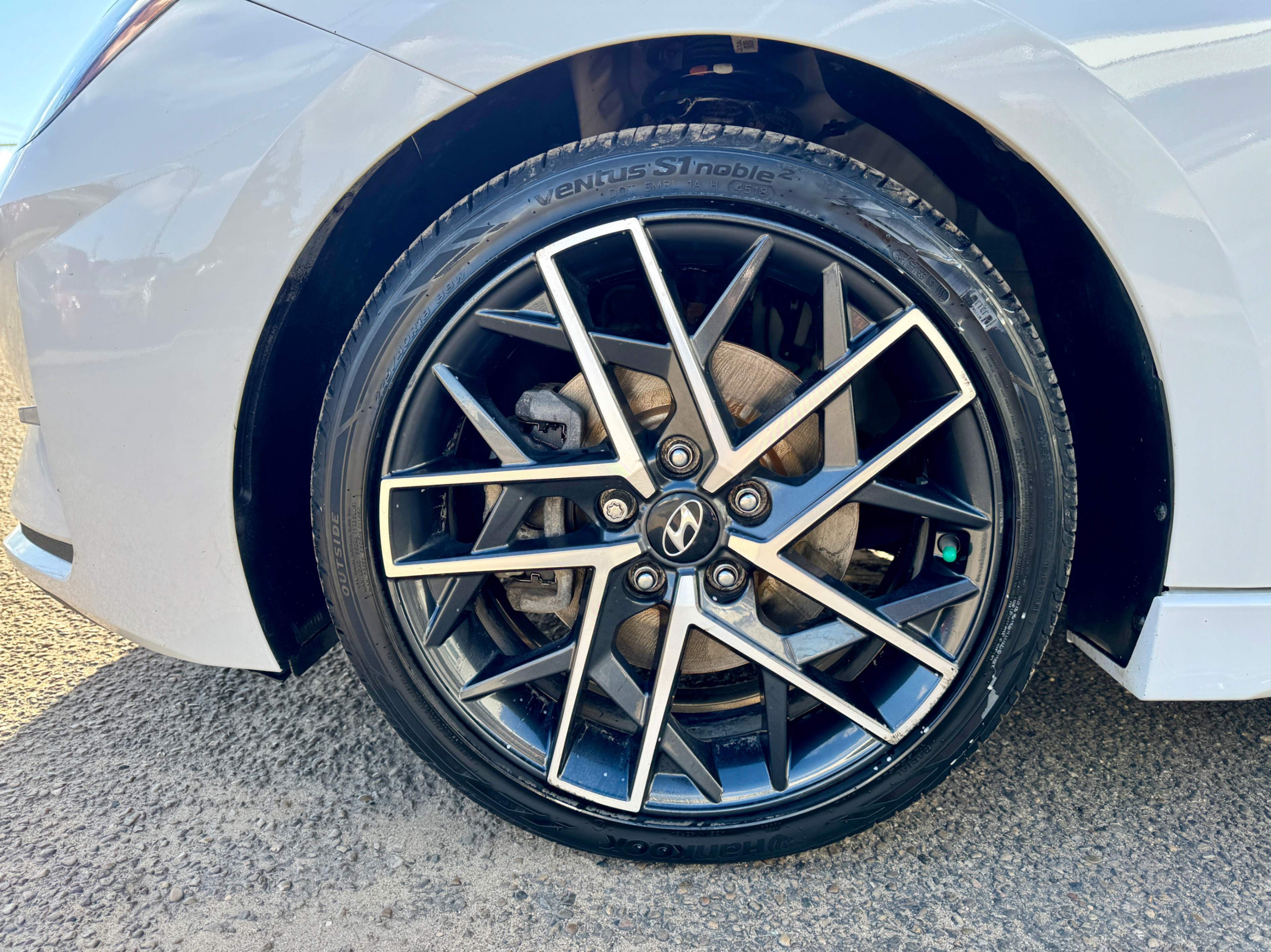 /aiautogroup/2019-Hyundai-Elantra-25056046091301476.jpg