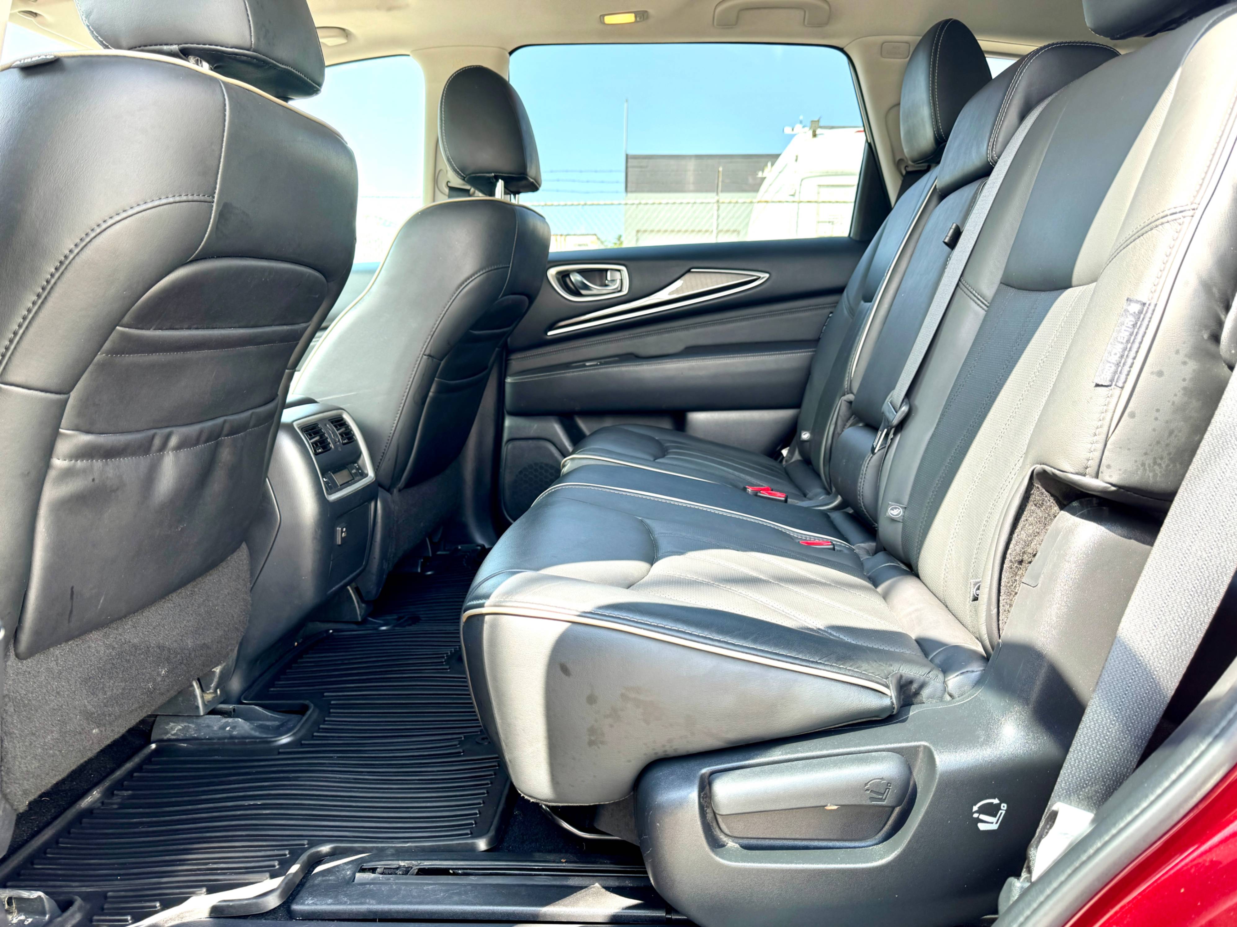 /aiautogroup/2019-INFINITI-QX60-29481275994130596.jpg
