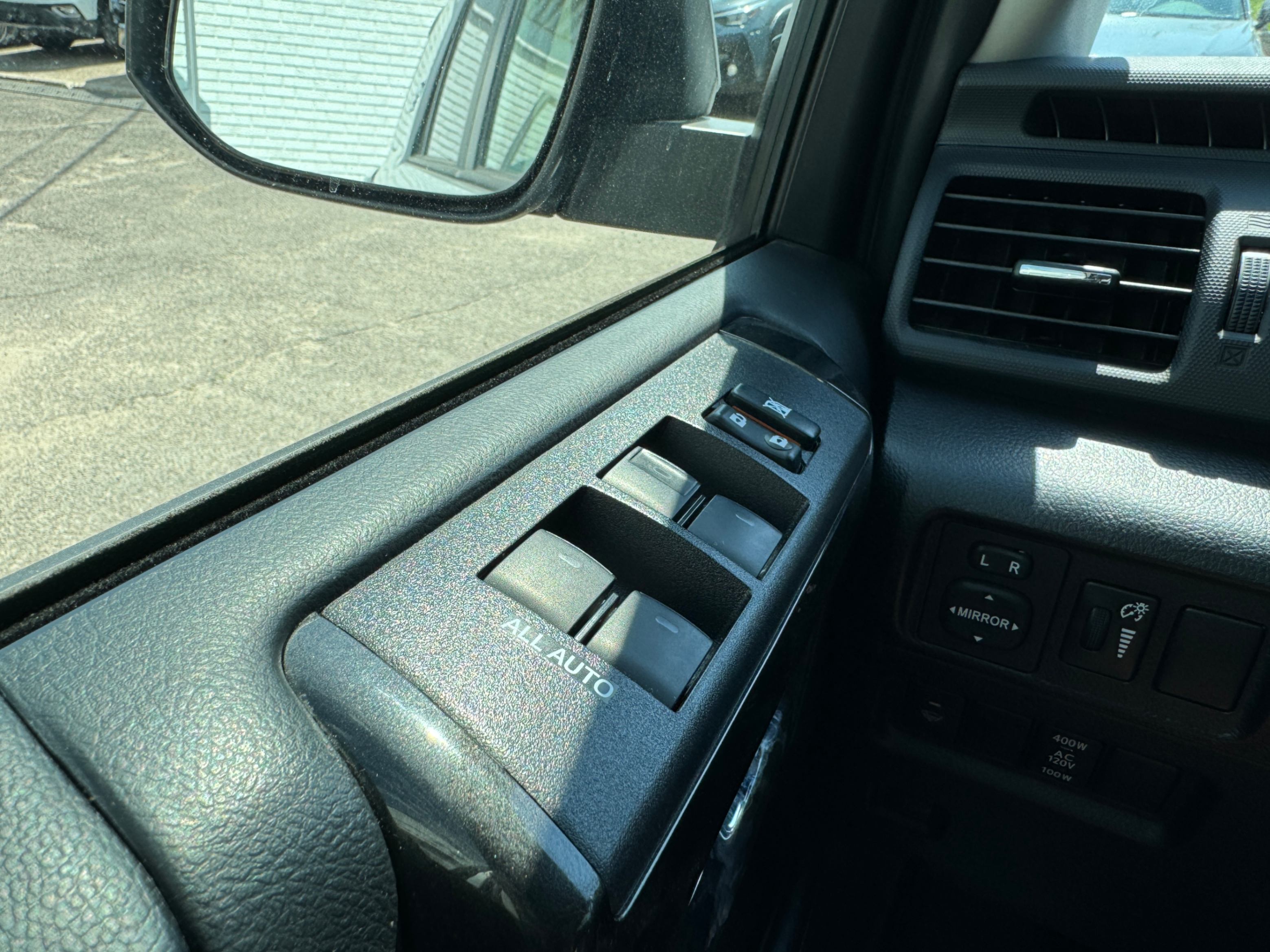 /aiautogroup/2019-Toyota-4Runner-4977608773379094.jpg