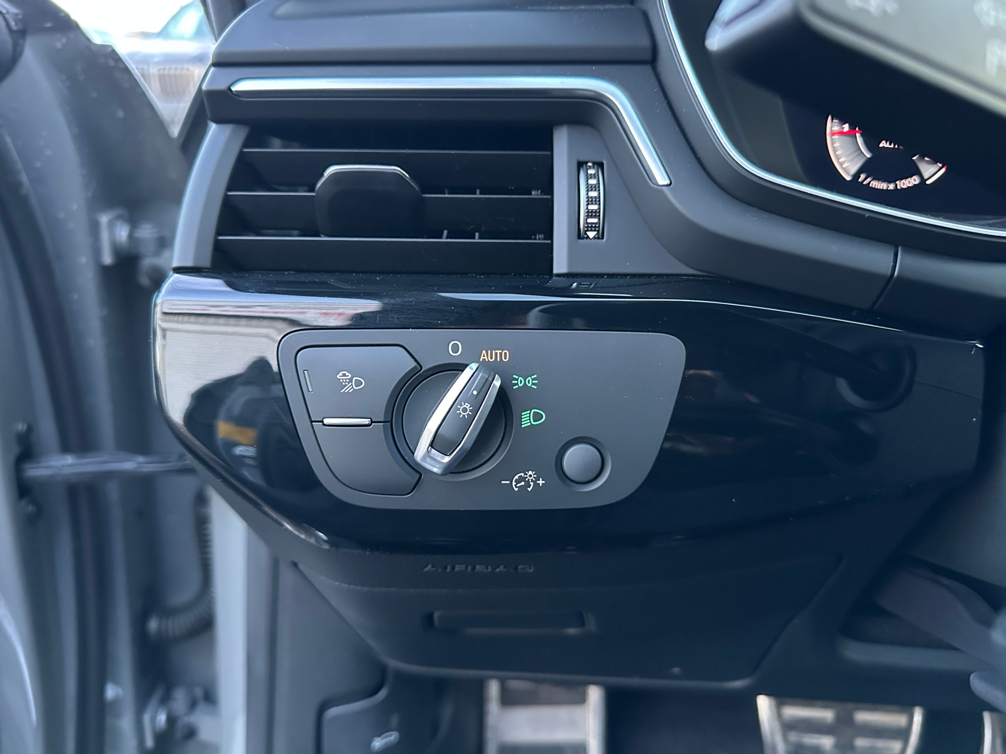 /aiautogroup/2020-Audi-A5Sportback-4650566427117595.jpg