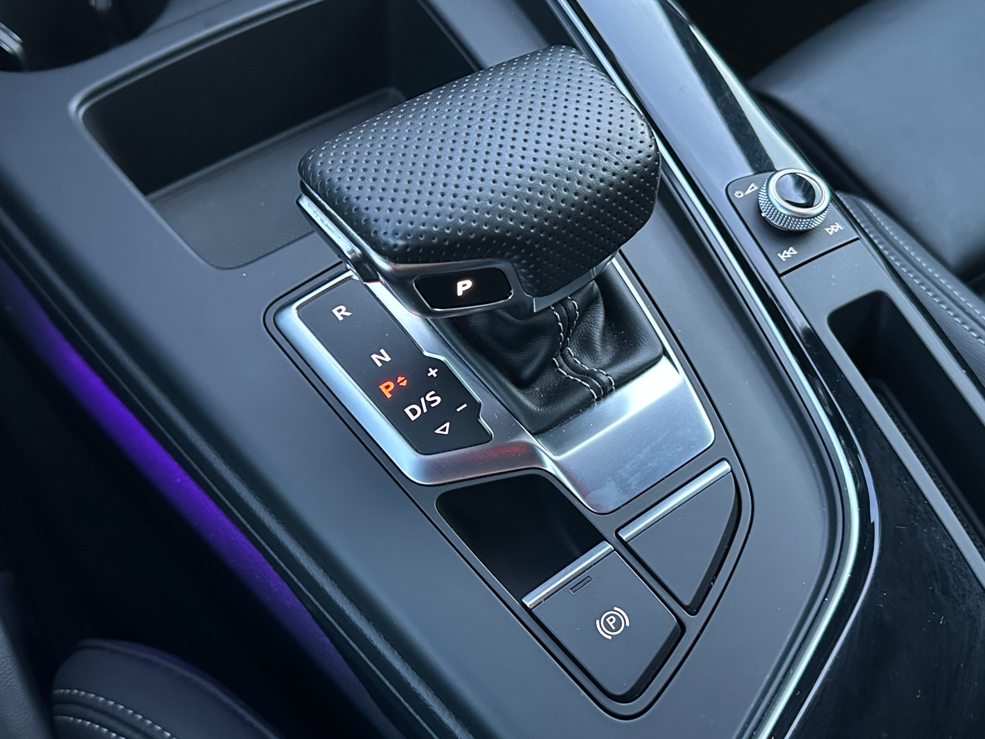 /aiautogroup/2020-Audi-A5Sportback-48360775599277694.jpg