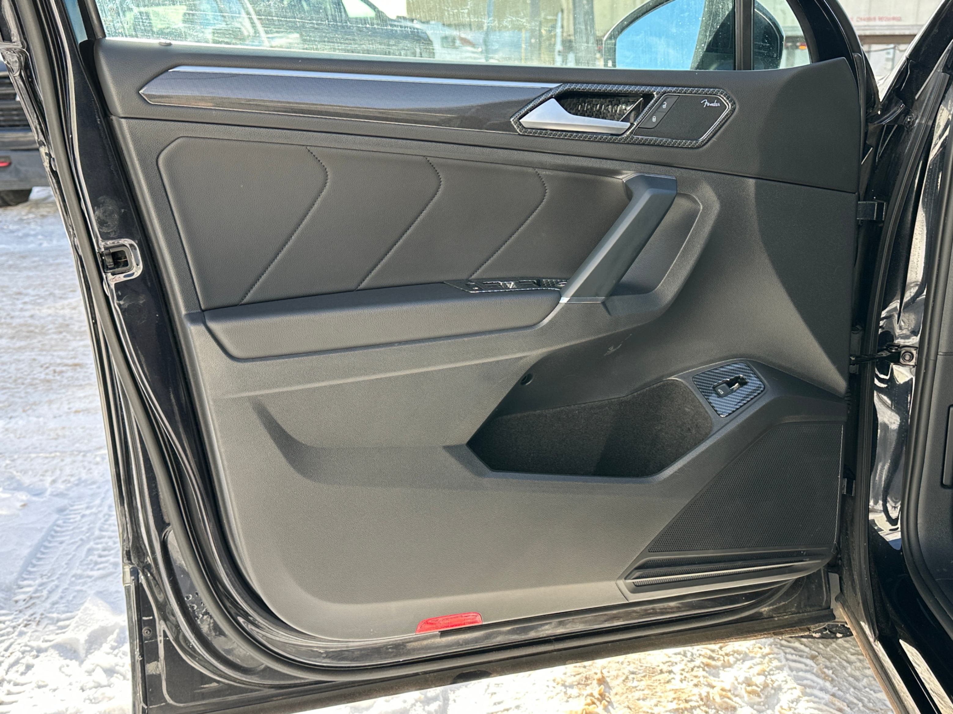 /aiautogroup/2020-Volkswagen-Tiguan-10715037977657271.jpg
