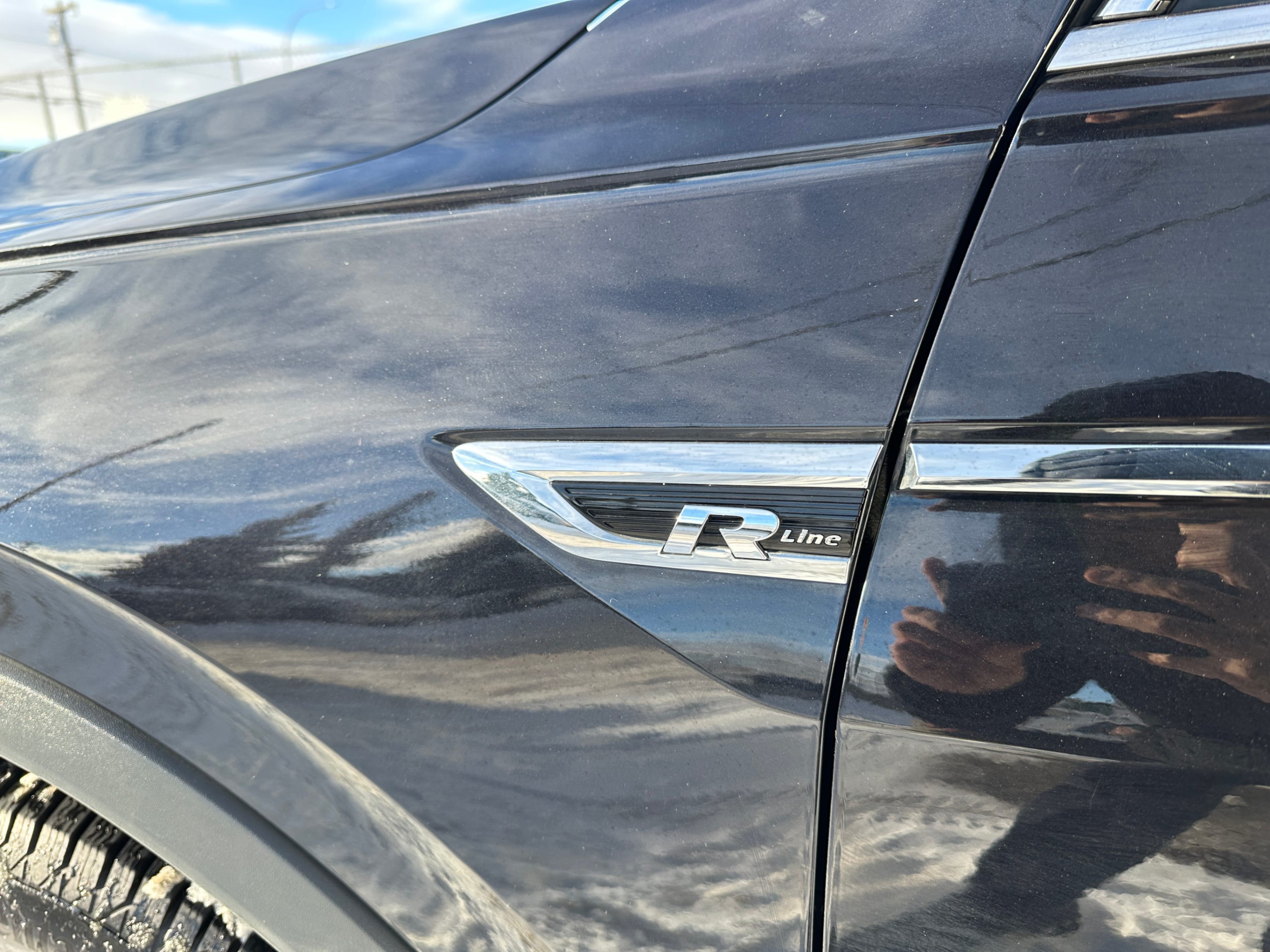 /aiautogroup/2020-Volkswagen-Tiguan-3507496532745884.jpg