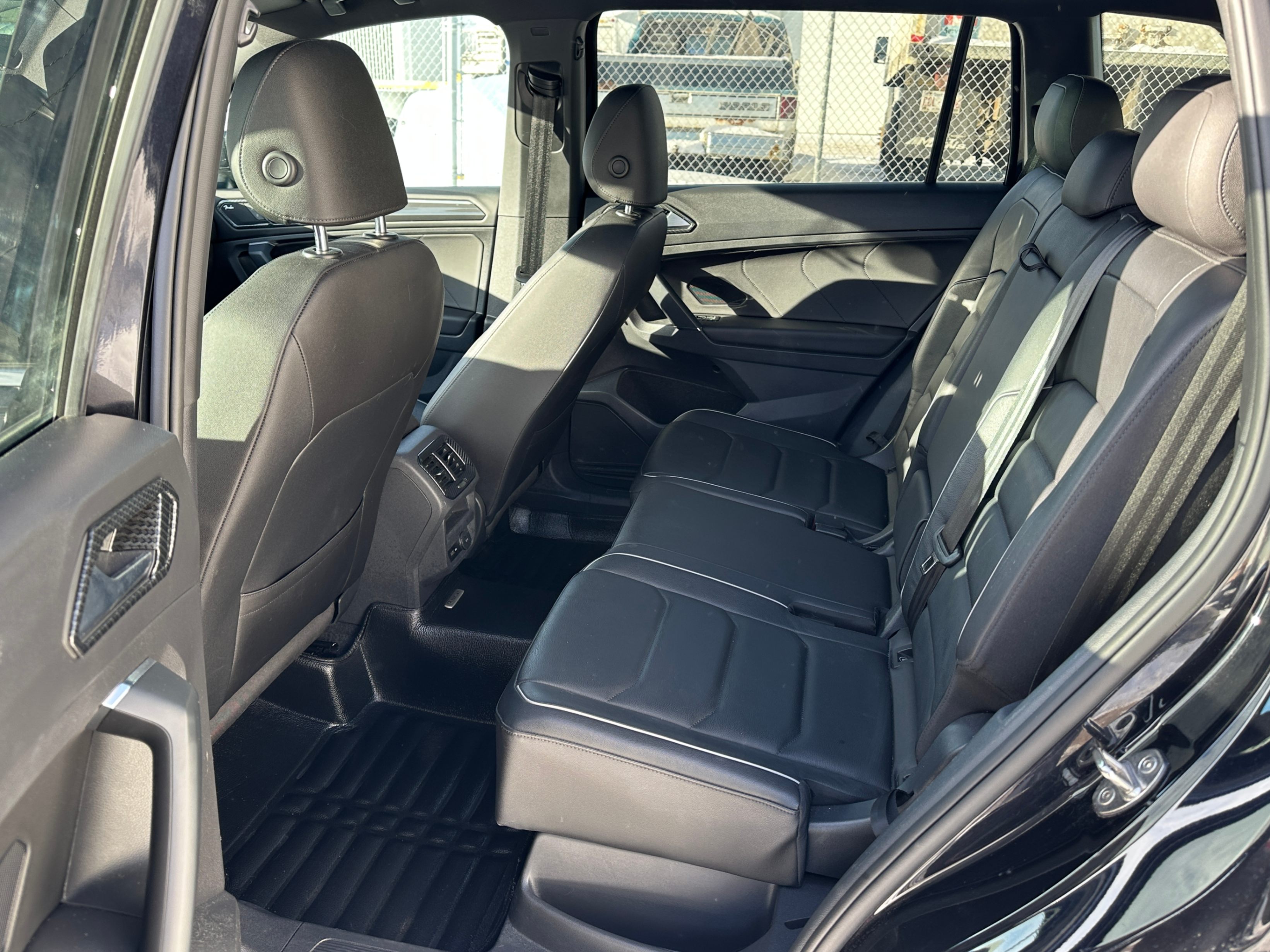 /aiautogroup/2020-Volkswagen-Tiguan-8676820046630385.jpg