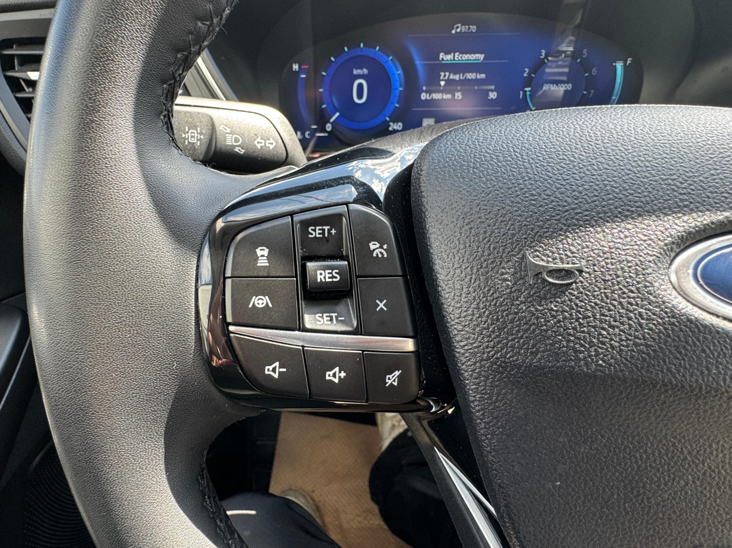 /aiautogroup/2021-Ford-Escape-17625664304033473.jpg