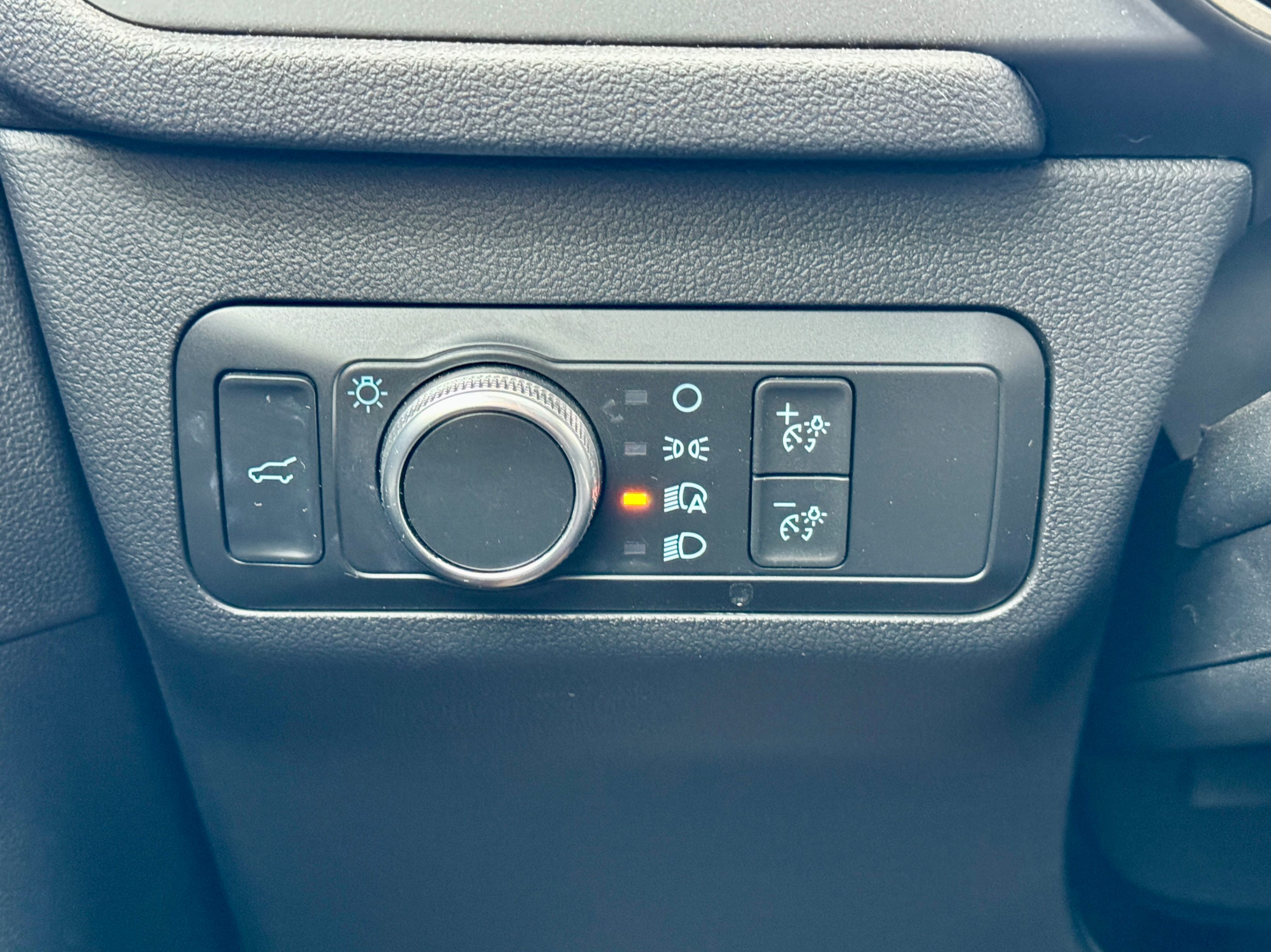 /aiautogroup/2021-Ford-Escape-6878845444858168.jpg