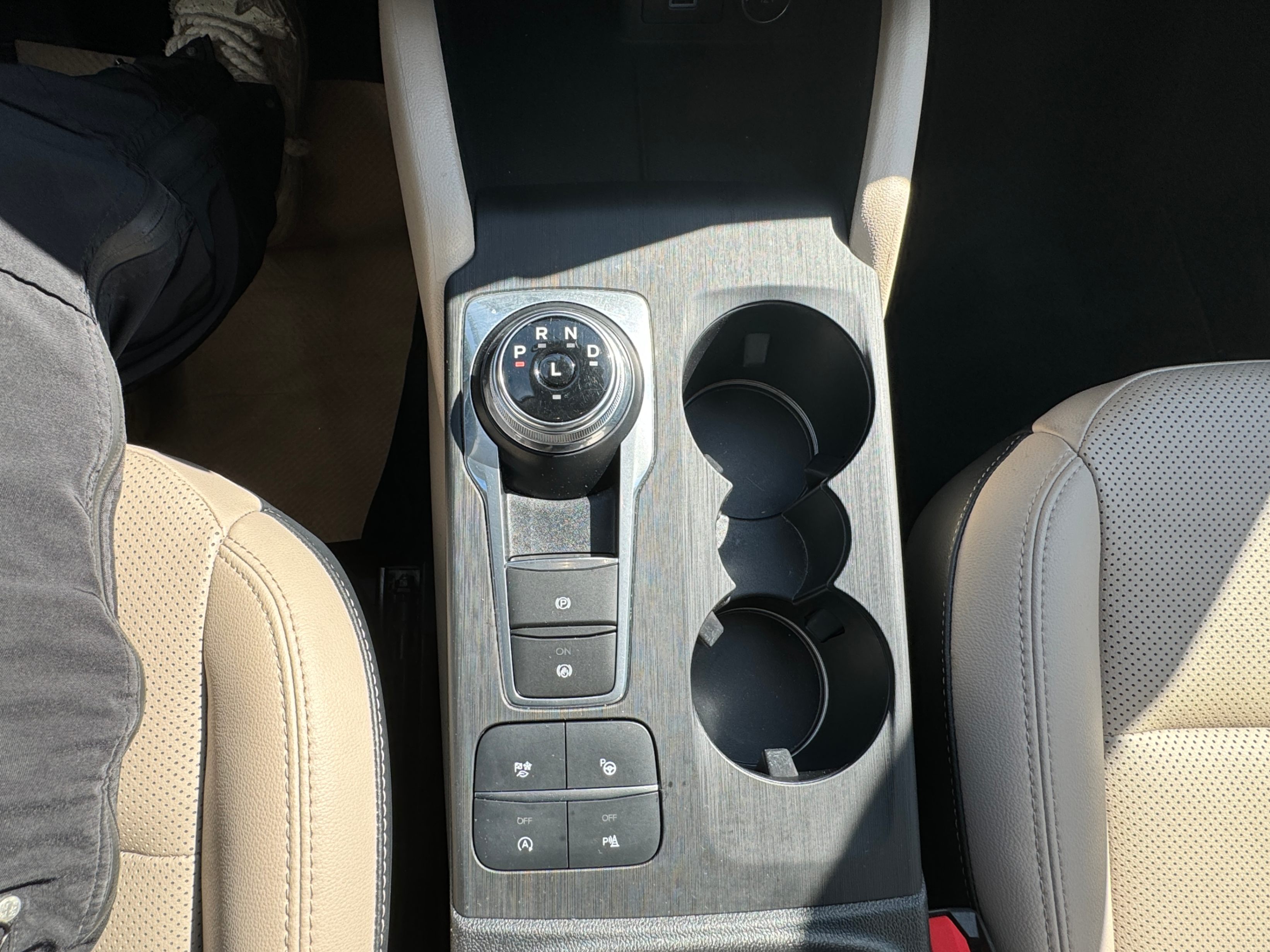 /aiautogroup/2021-Ford-Escape-7607844204624965.jpg