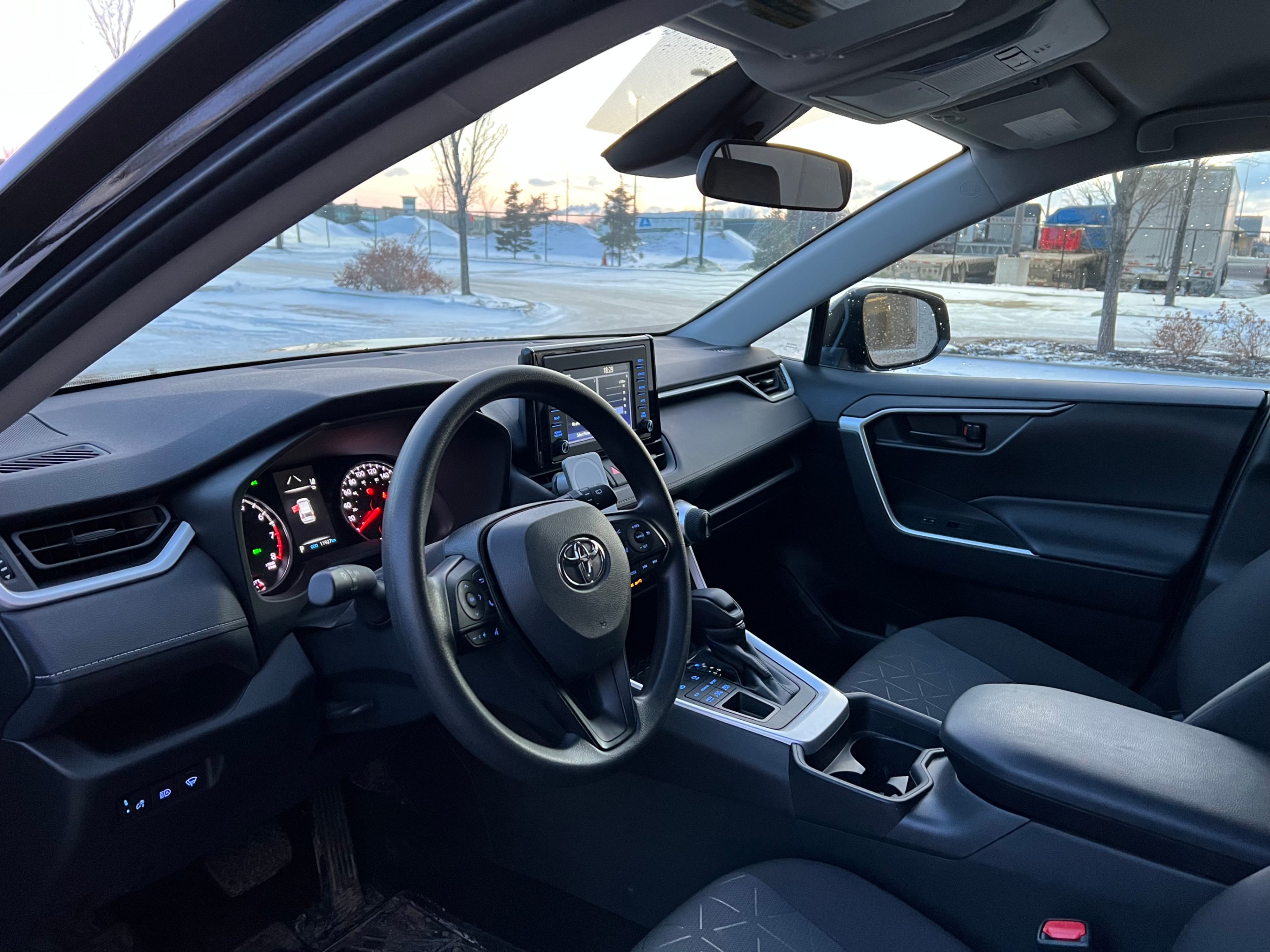 /aiautogroup/2021-Toyota-RAV4-6460355952902785.jpg