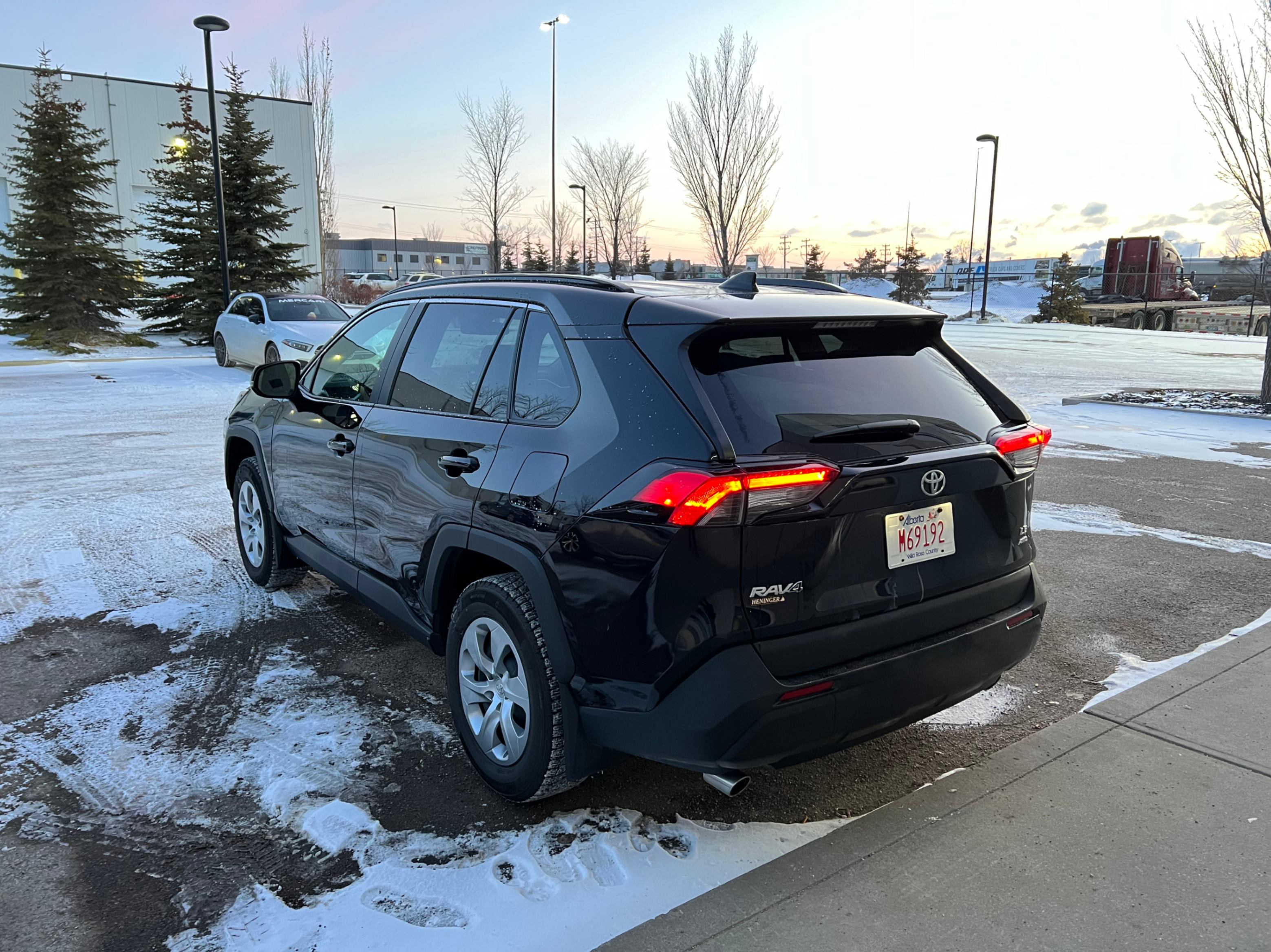 /aiautogroup/2021-Toyota-RAV4-7110497411554715.jpg