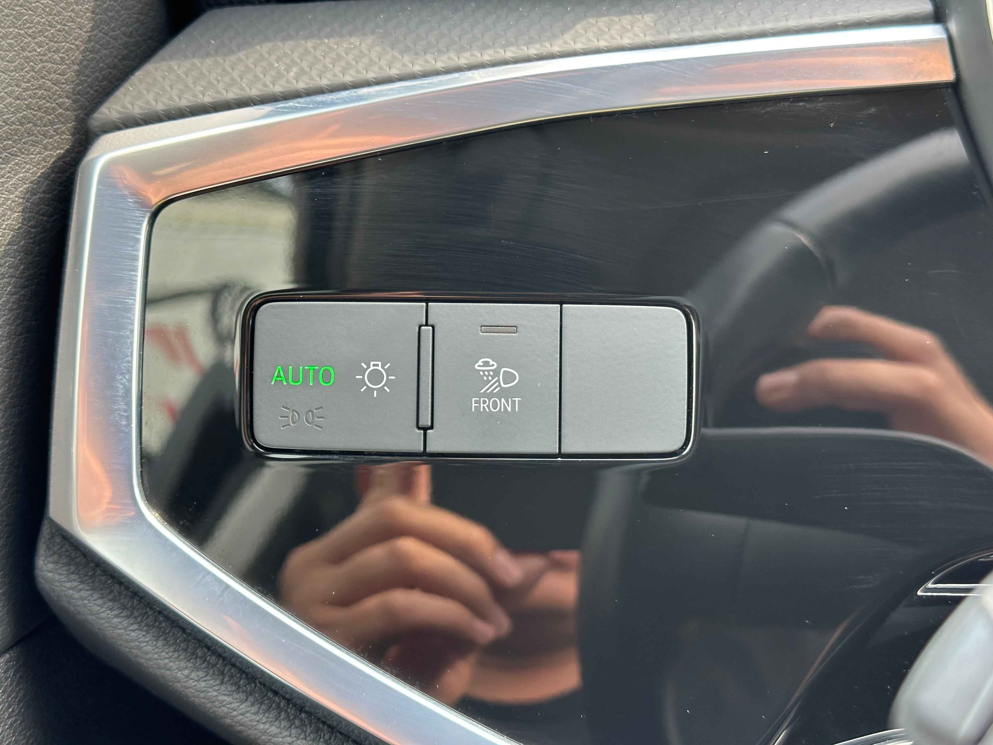 /aiautogroup/2022-Audi-Q3-8025802159586948.jpg