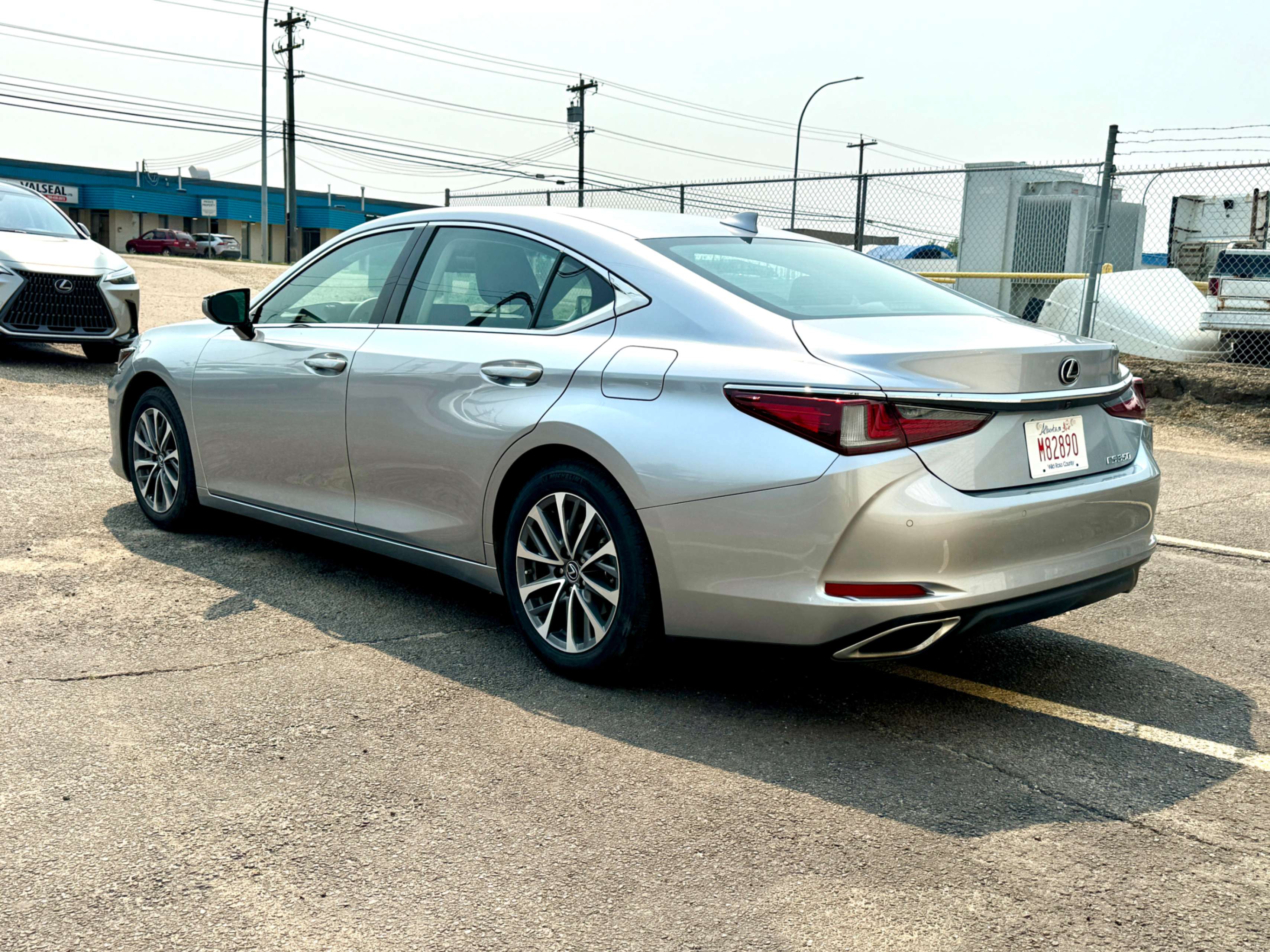 /aiautogroup/2022-Lexus-ES-33121930507226915.jpg