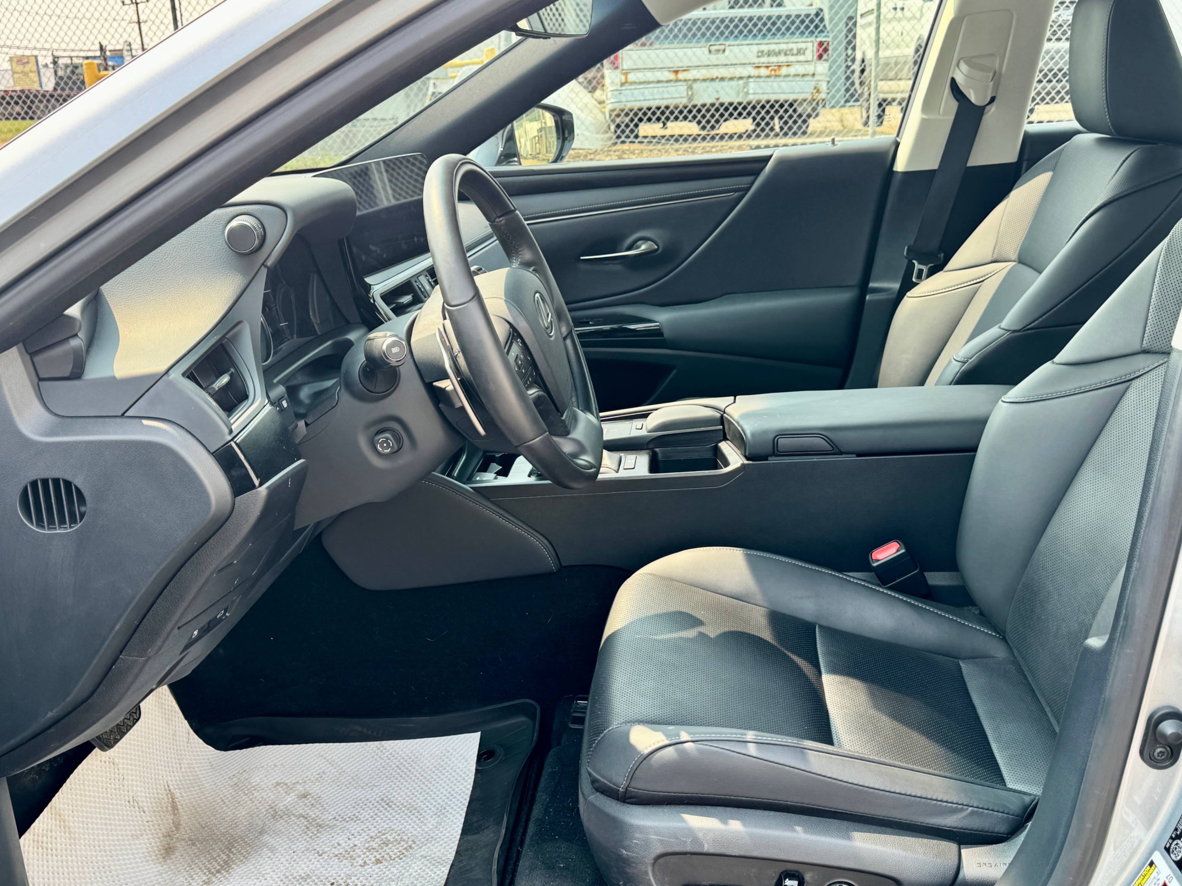 /aiautogroup/2022-Lexus-ES-8221309568042305.jpg