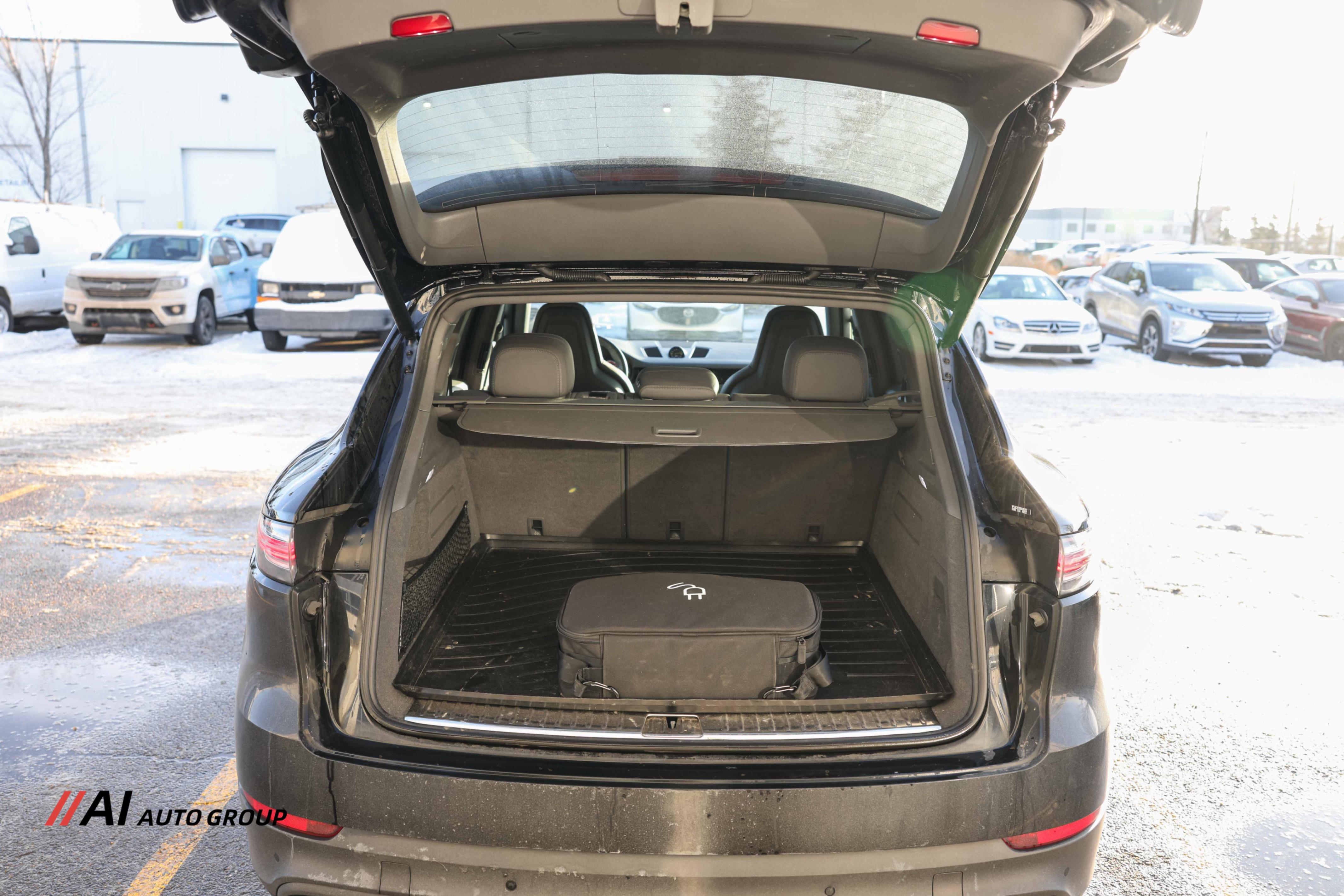 /aiautogroup/2022-Porsche-Cayenne-297853680486033.jpg