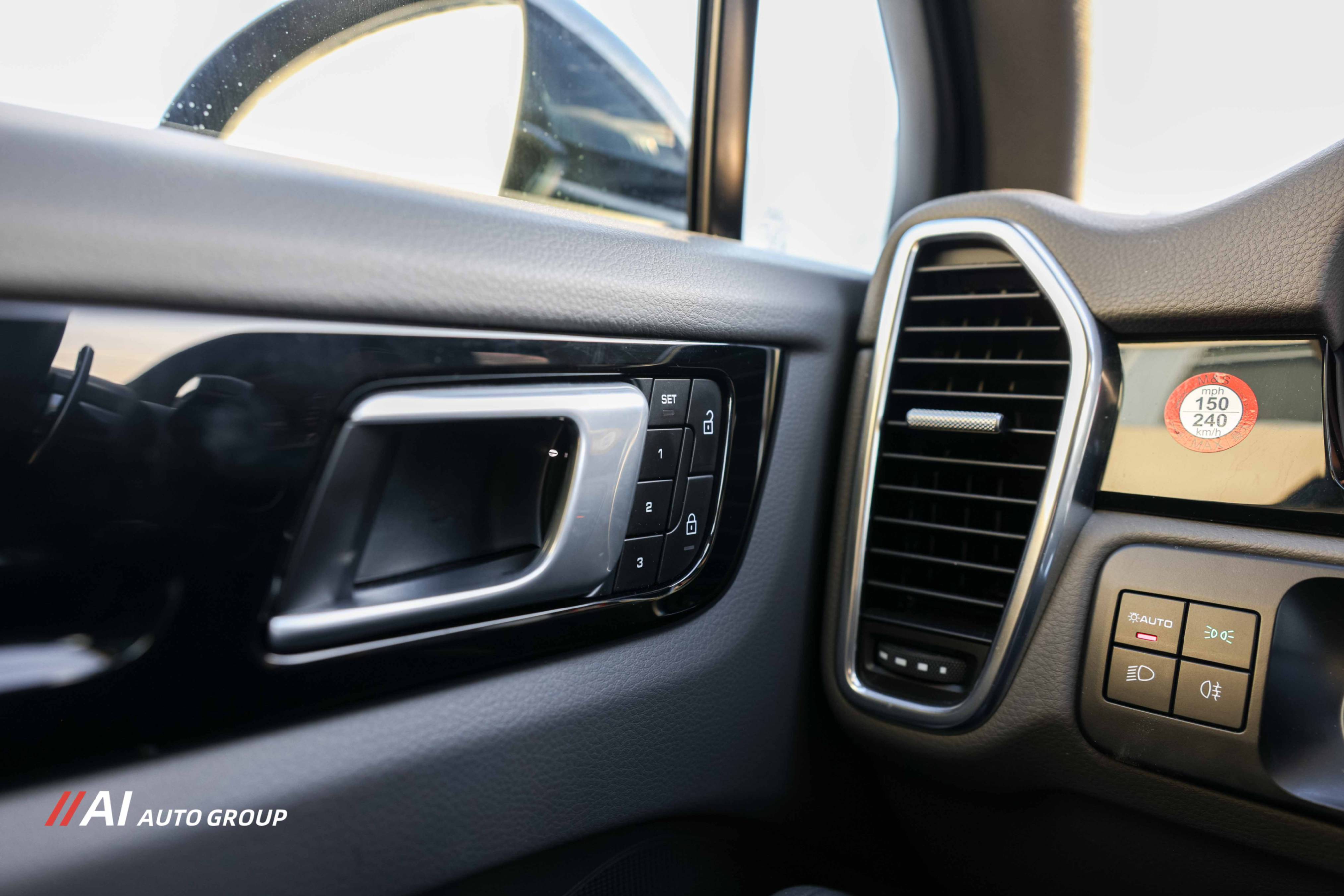 /aiautogroup/2022-Porsche-Cayenne-5470373207771153.jpg
