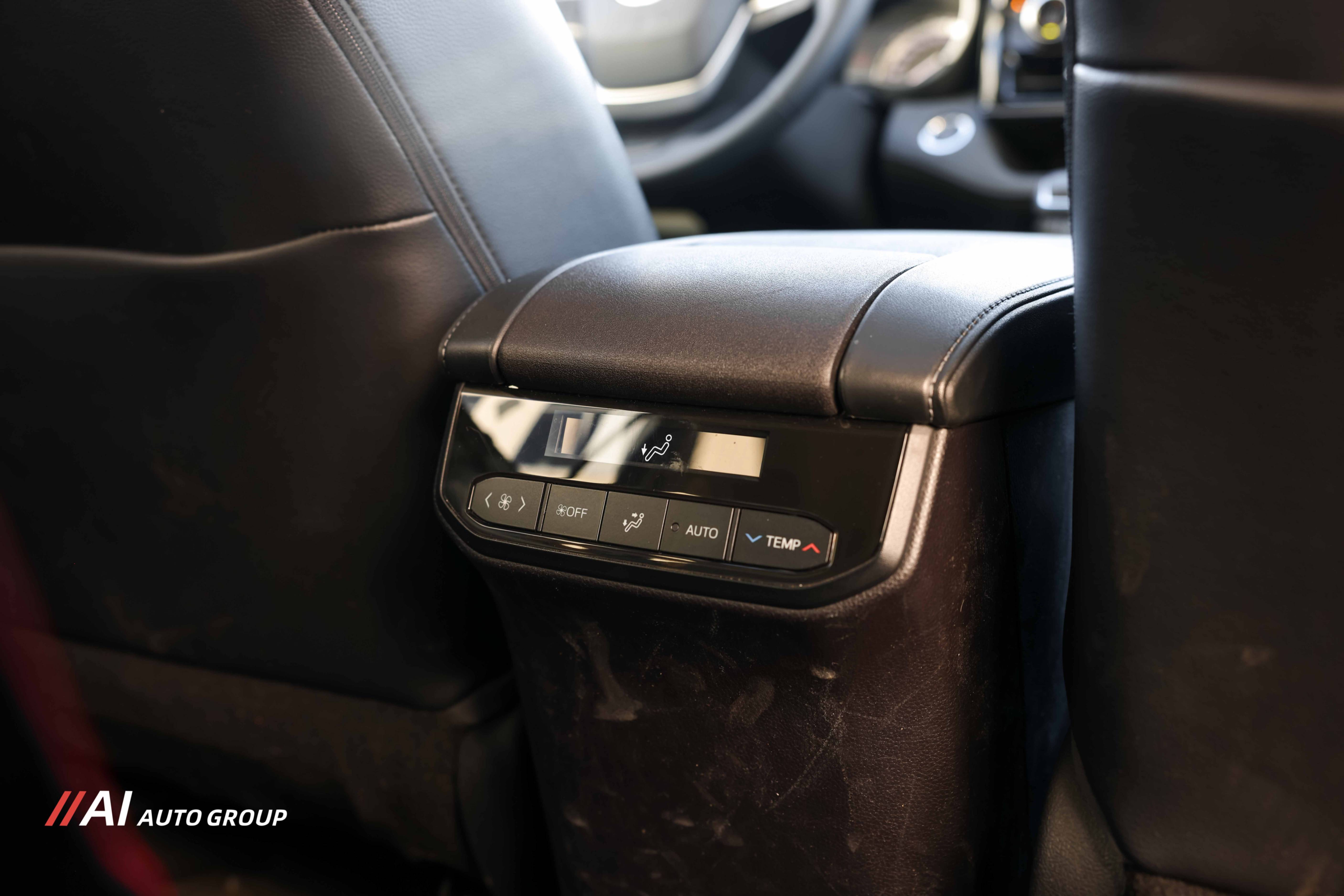 /aiautogroup/2022-Toyota-Highlander-4026864446250211.jpg