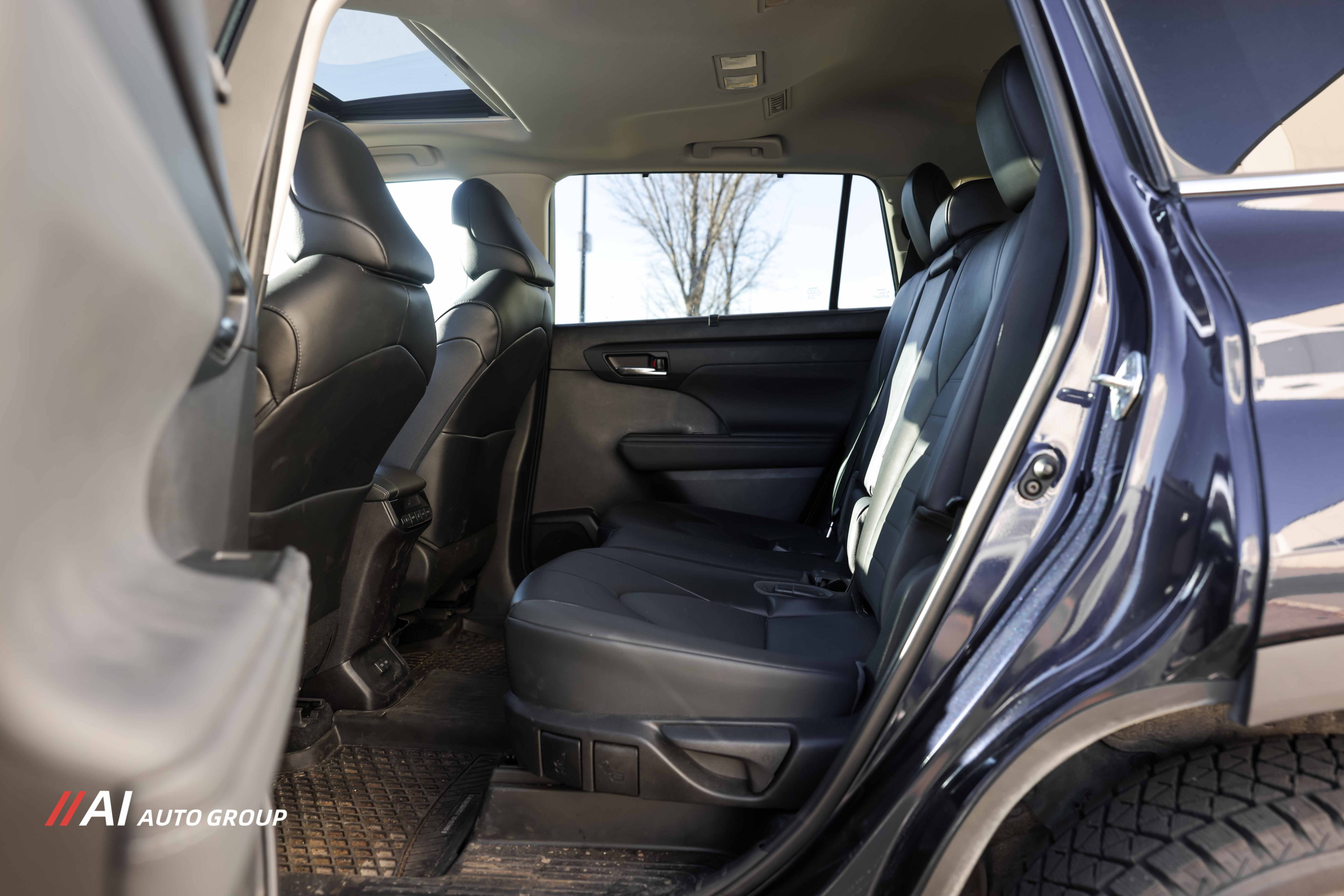 /aiautogroup/2022-Toyota-Highlander-9232718335888028.jpg