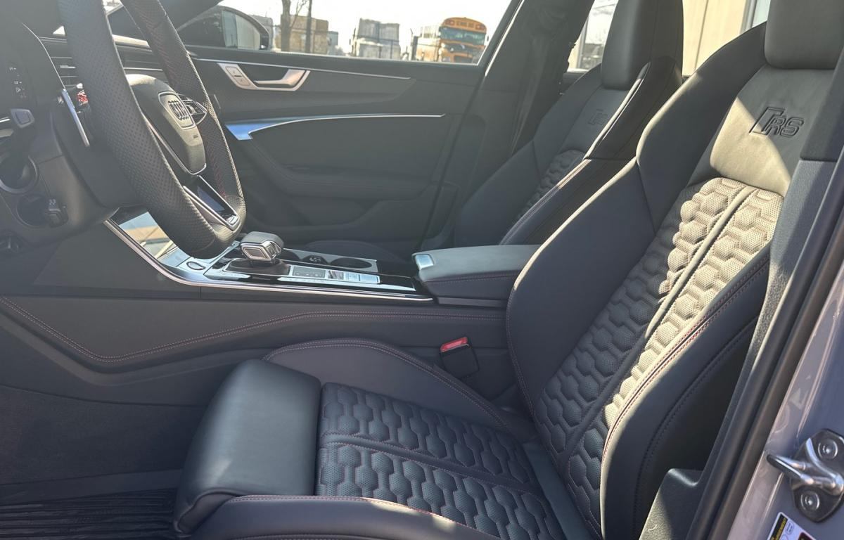 /aiautogroup/2023-Audi-RS6-49820251381906533.jpg