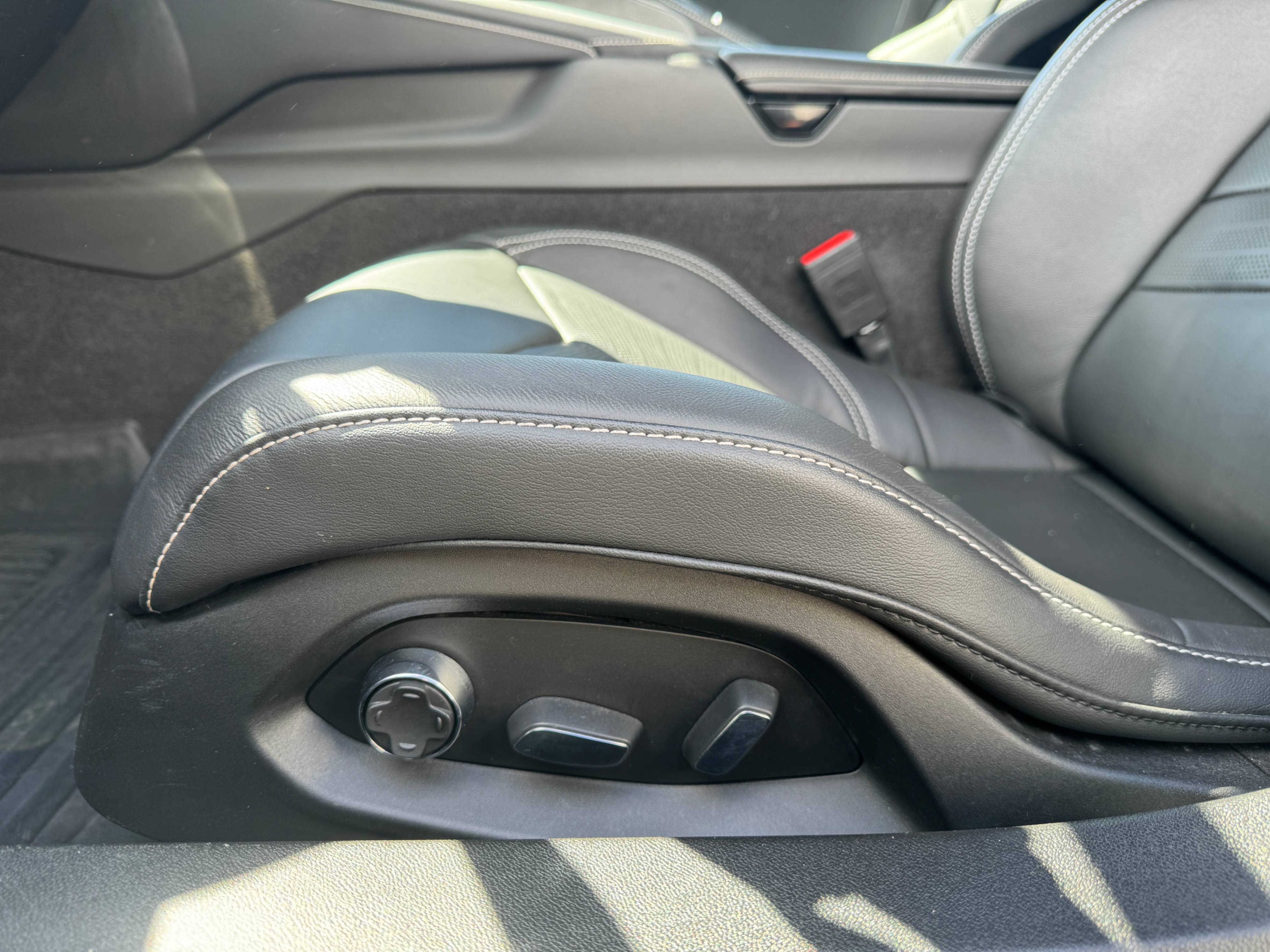 /aiautogroup/2023-Chevrolet-Corvette-16312652940365968.jpg