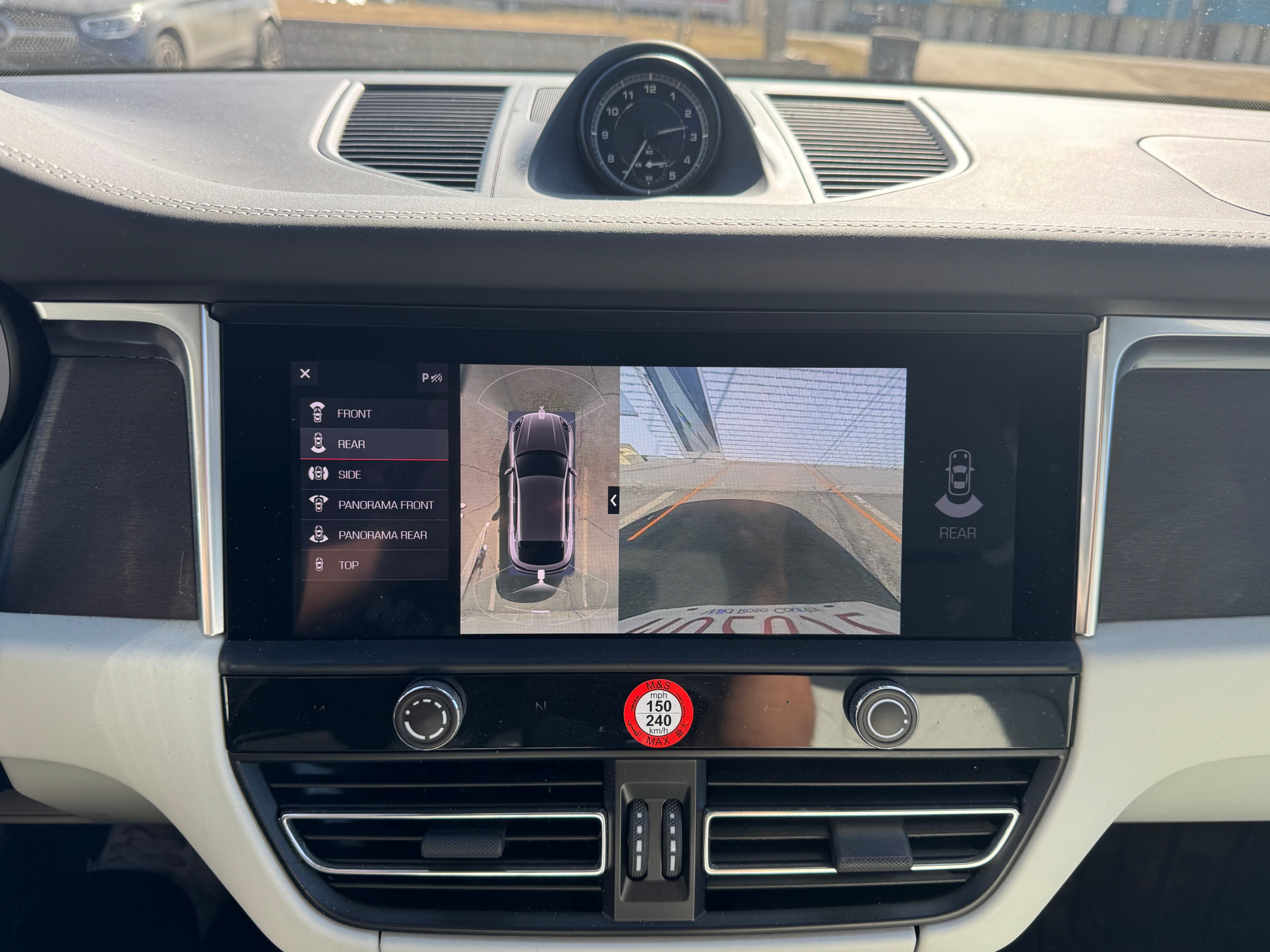 /aiautogroup/2023-Porsche-Macan-21971601011260655.jpg