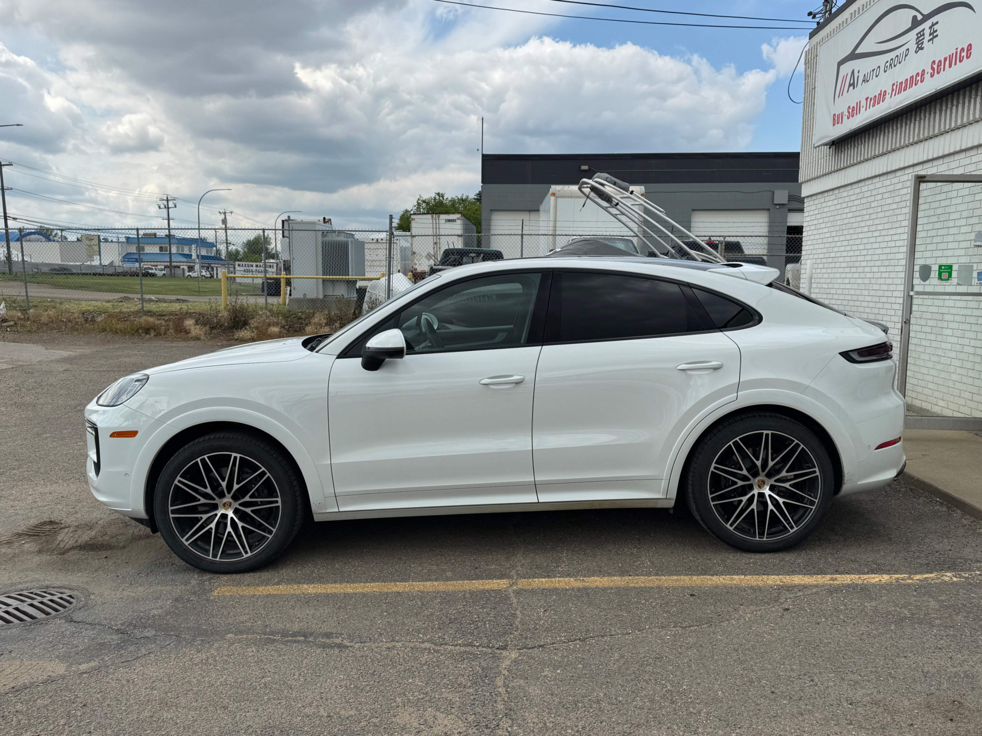 /aiautogroup/2024-Porsche-Cayenne-37120812424106986.jpg