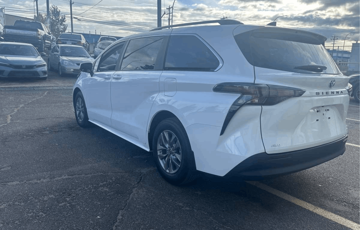 /aiautogroup/2024-TOYOTA-SIENNA-28818692964091186.jpg
