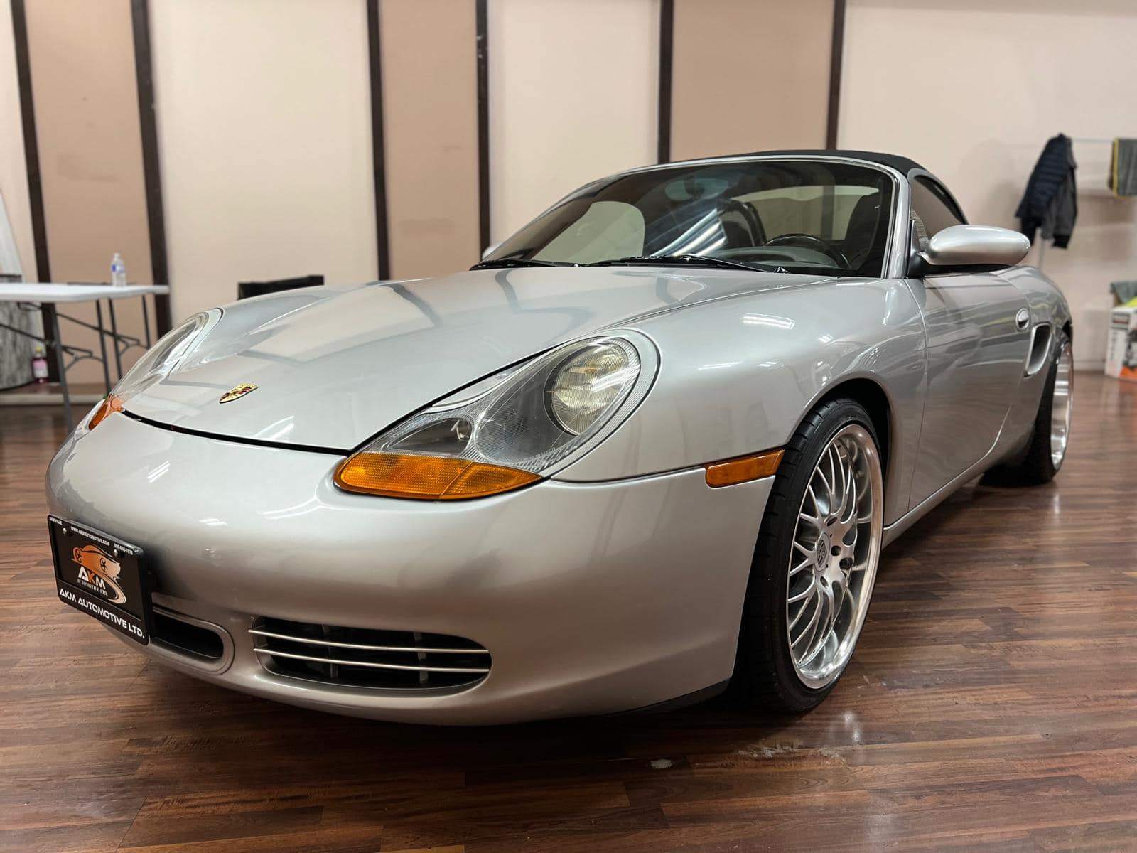 /akmautomotiveltd/2001-Porsche-Boxster-4952813223956778.jpg