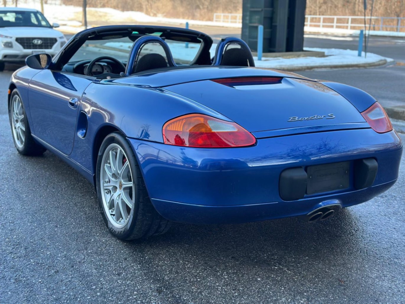 /akmautomotiveltd/2002-Porsche-Boxster-43885617396934284.jpg