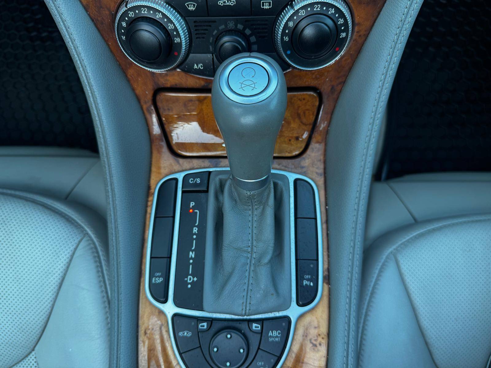 /akmautomotiveltd/2007-Mercedes-Benz-SL-Class-0155675453405284.jpg