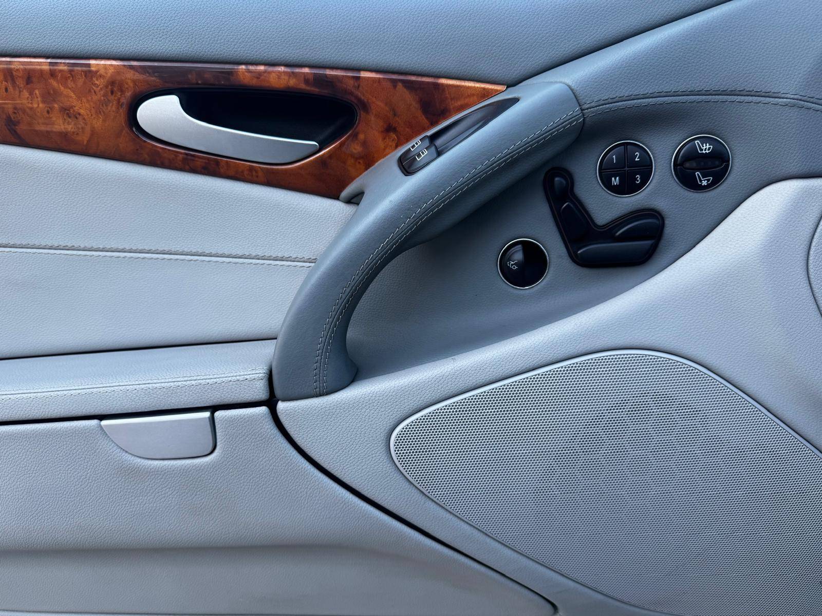 /akmautomotiveltd/2007-Mercedes-Benz-SL-Class-42056275603123305.jpg