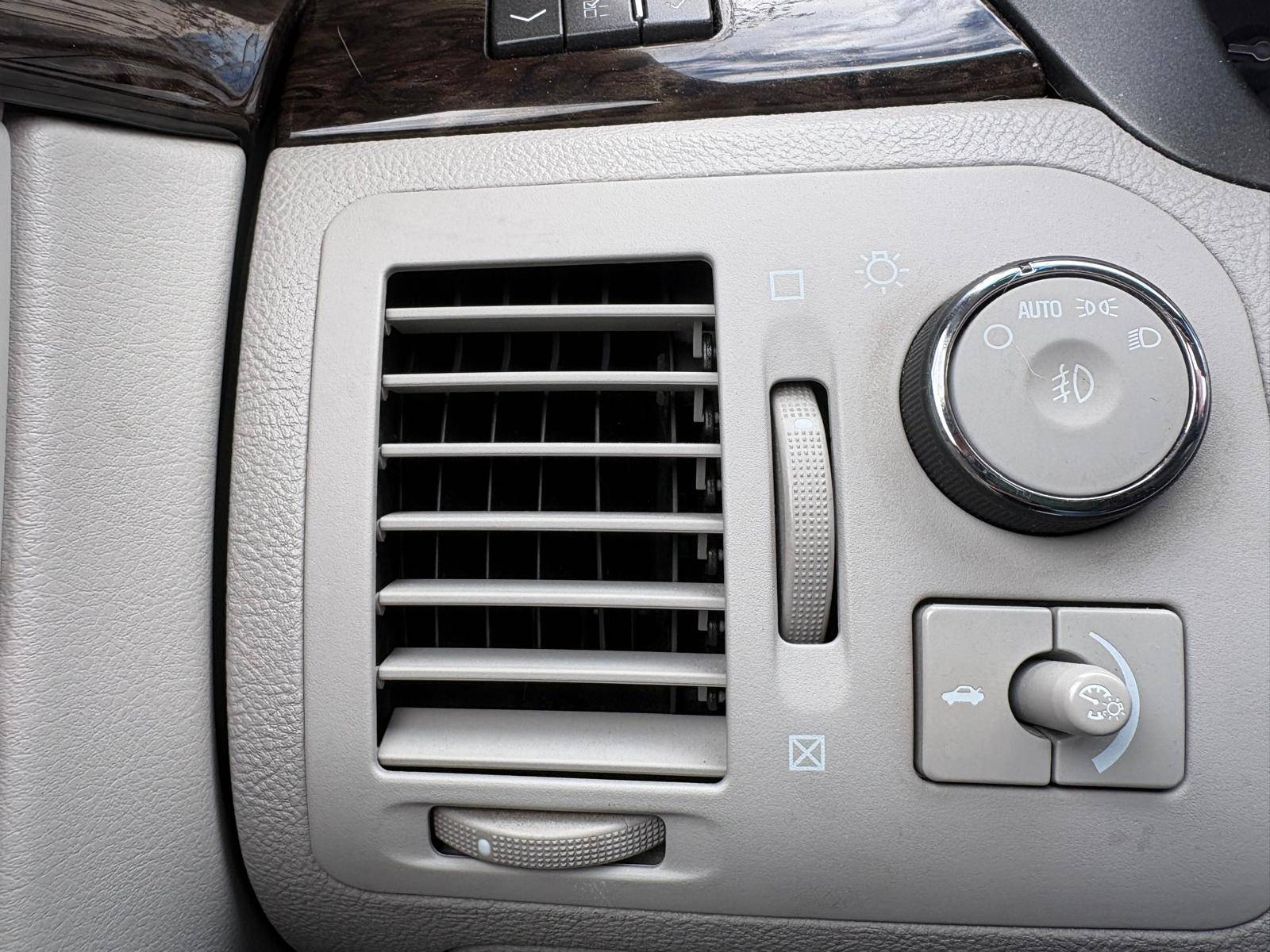 /akmautomotiveltd/2008-Cadillac-DTS-4209219111297595.jpg