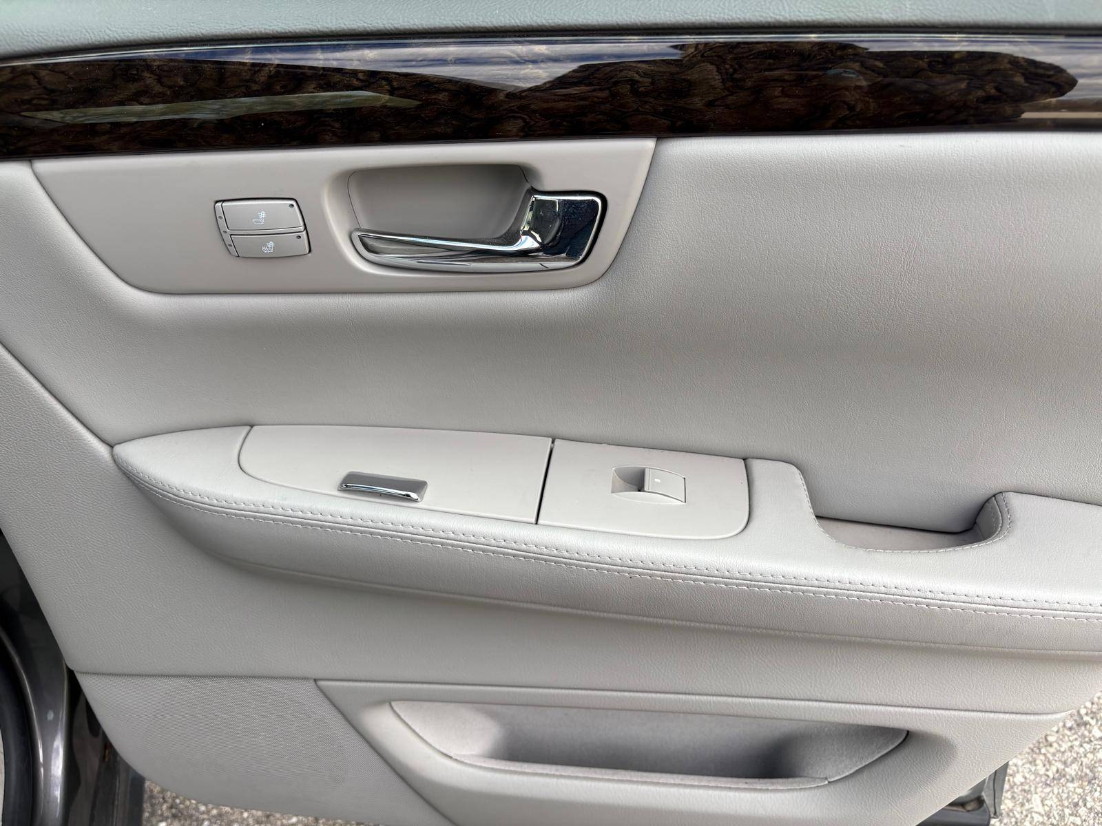 /akmautomotiveltd/2008-Cadillac-DTS-5371857242974158.jpg