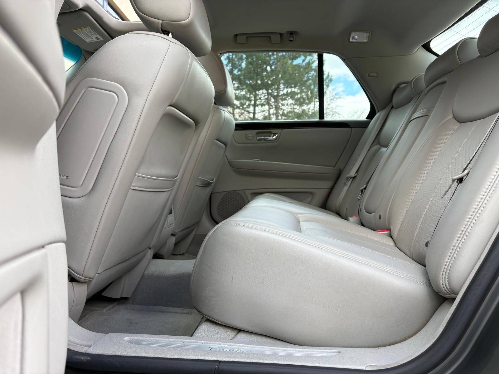 /akmautomotiveltd/2008-Cadillac-DTS-8017245319584392.jpg