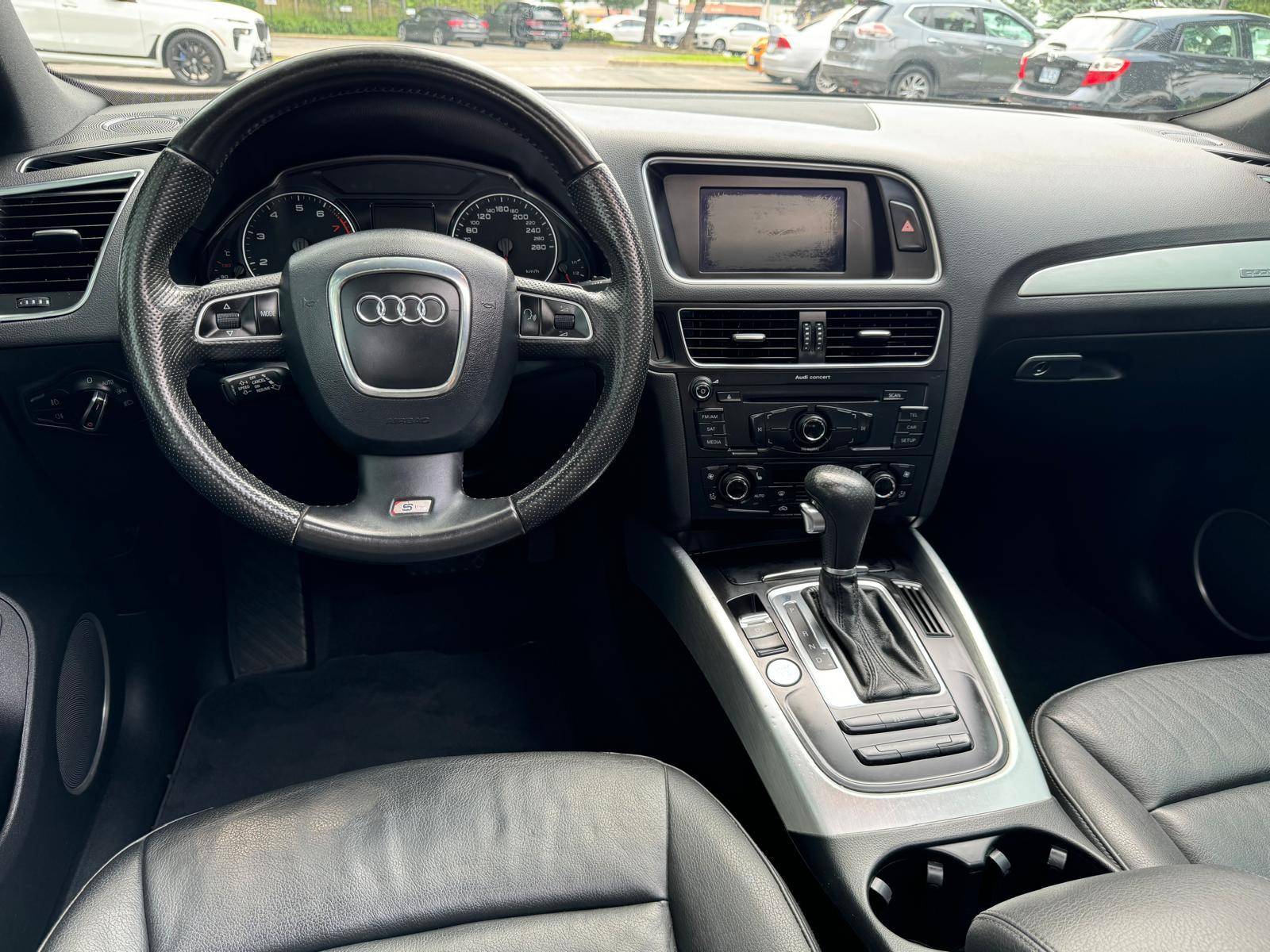 /akmautomotiveltd/2012-Audi-Q5-31918404336461004.jpg