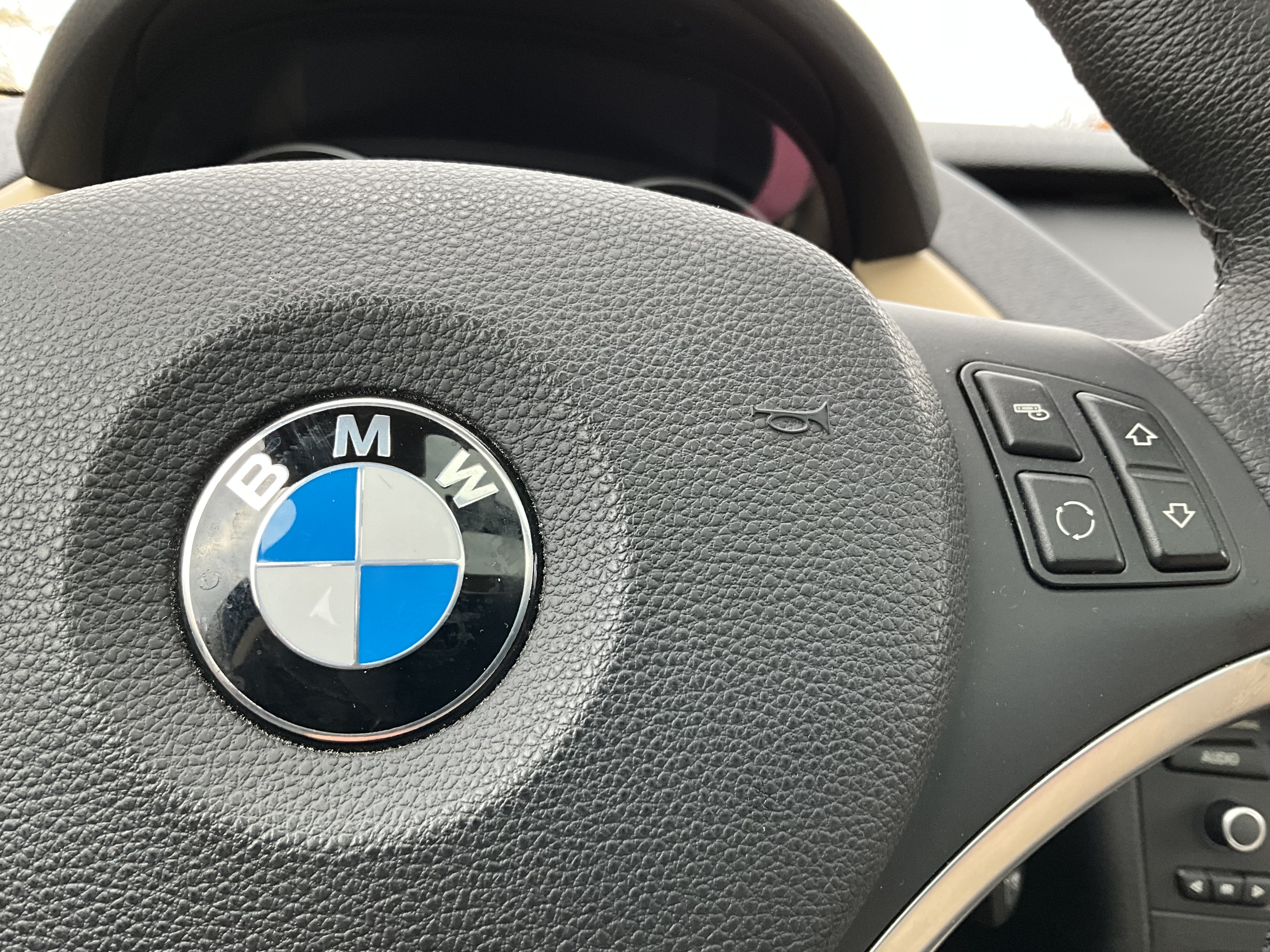 /akmautomotiveltd/2012-BMW-X1-39240457399460493.jpg