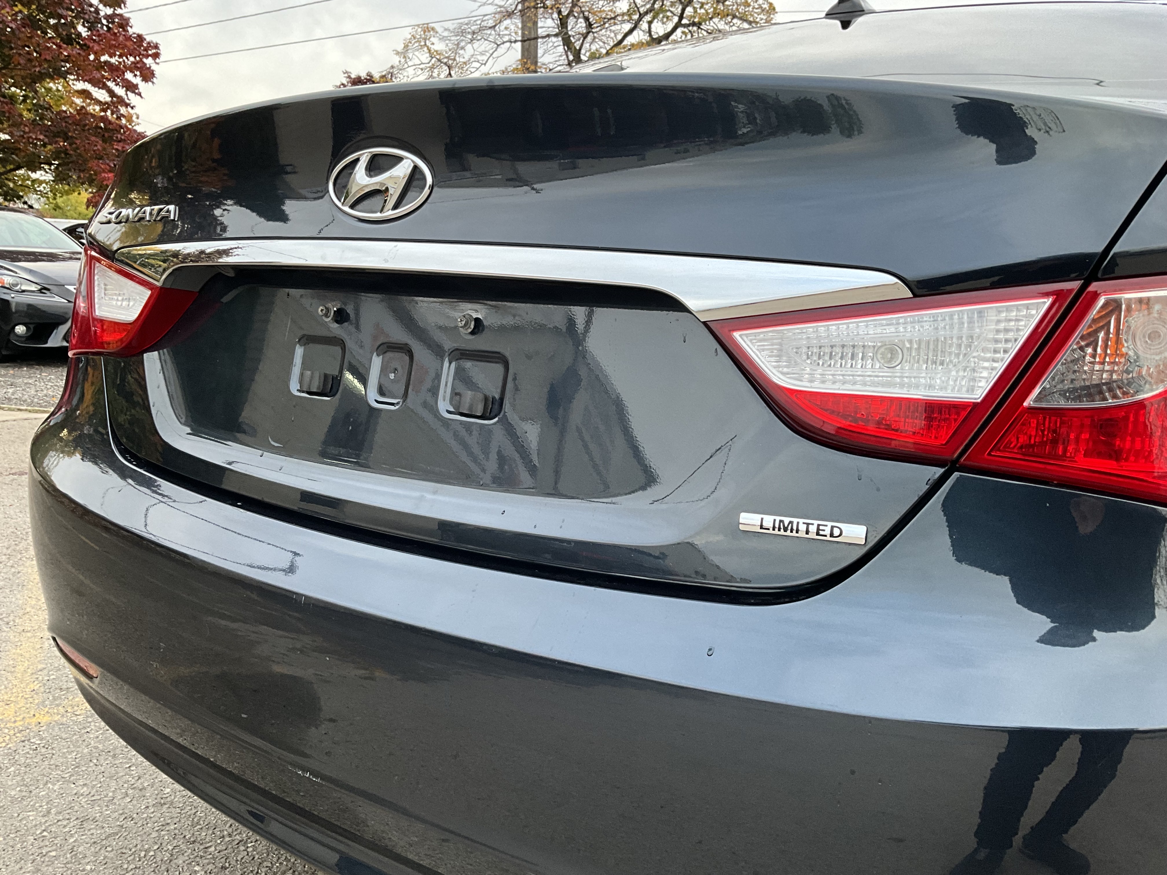/akmautomotiveltd/2012-Hyundai-Sonata-4495357865755045.jpg