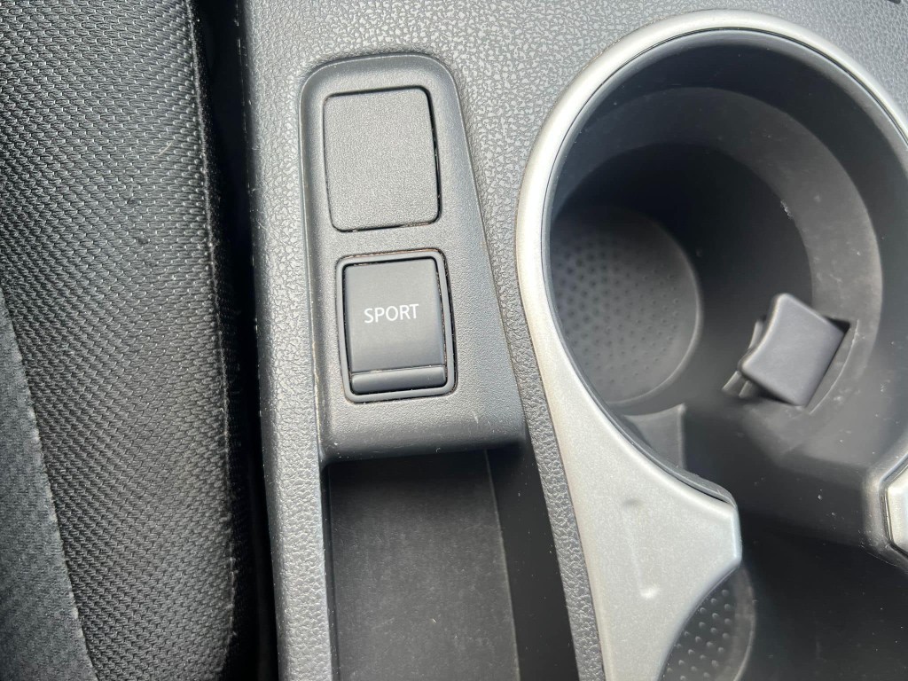 /akmautomotiveltd/2012-Nissan-Rogue-7274017256202381.jpg
